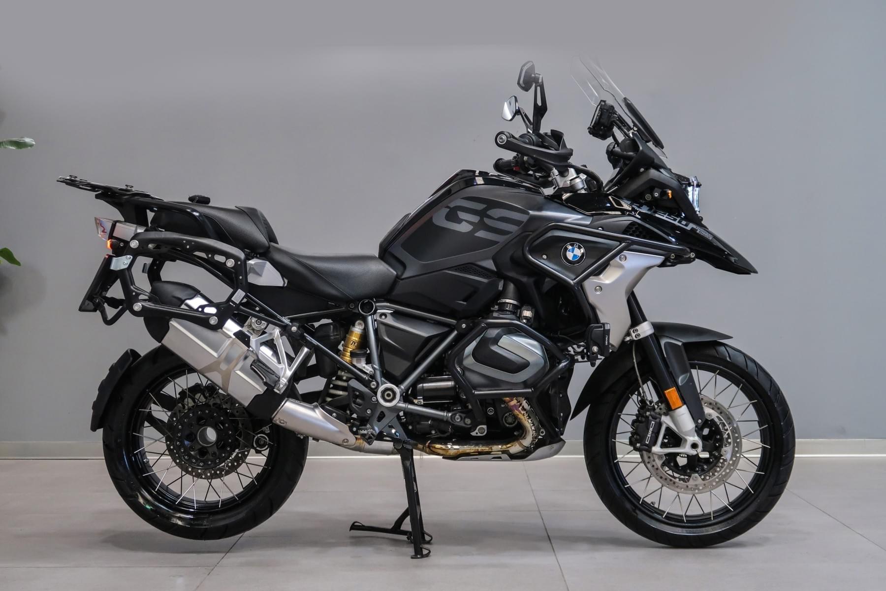 BMW R 1250 GS 1250GS TRIPLE BLACK 11 