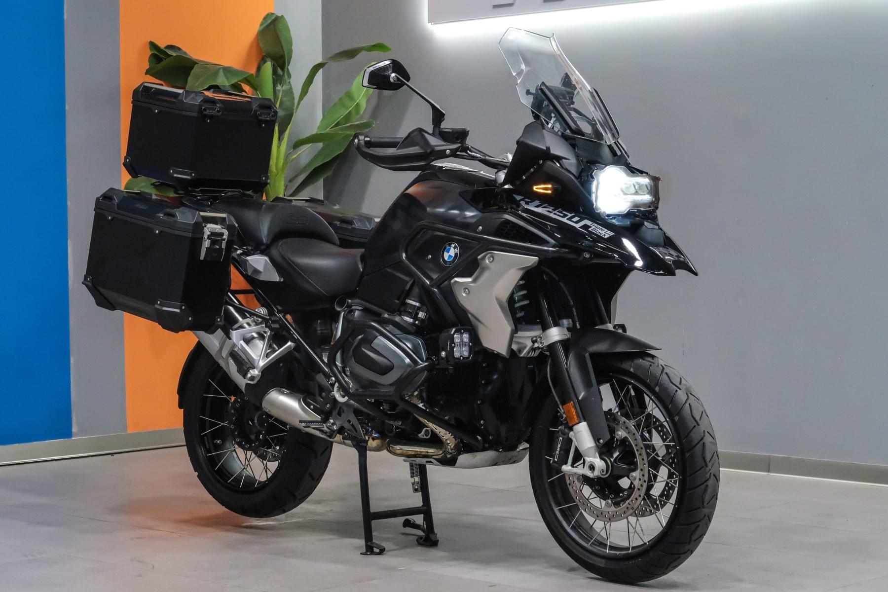 BMW R 1250 GS 1250GS TRIPLE BLACK 23 