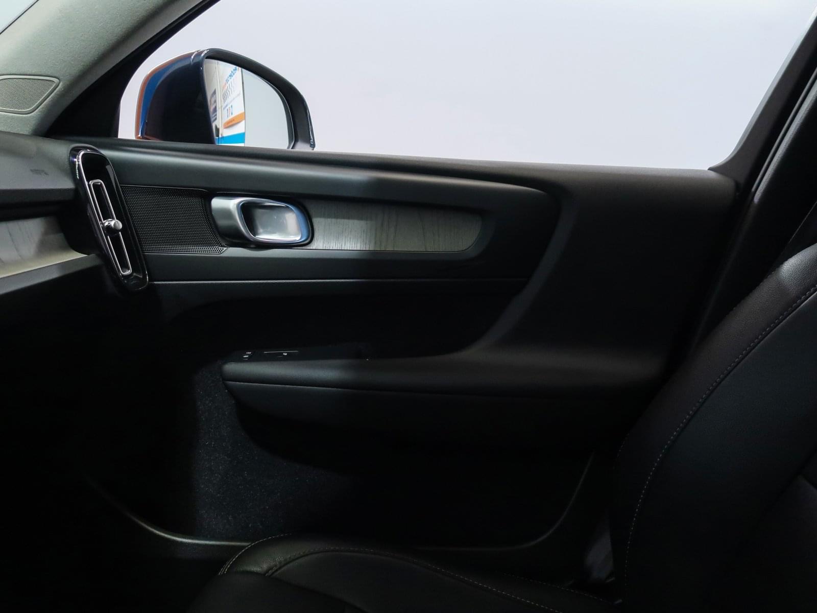 VOLVO XC40 2.0 D3 INSCRIPTION AUTO 150CV 35