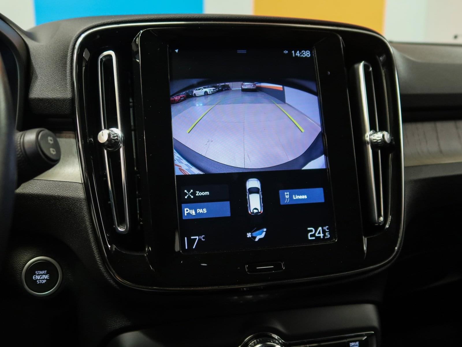 VOLVO XC40 2.0 D3 INSCRIPTION AUTO 150CV 39