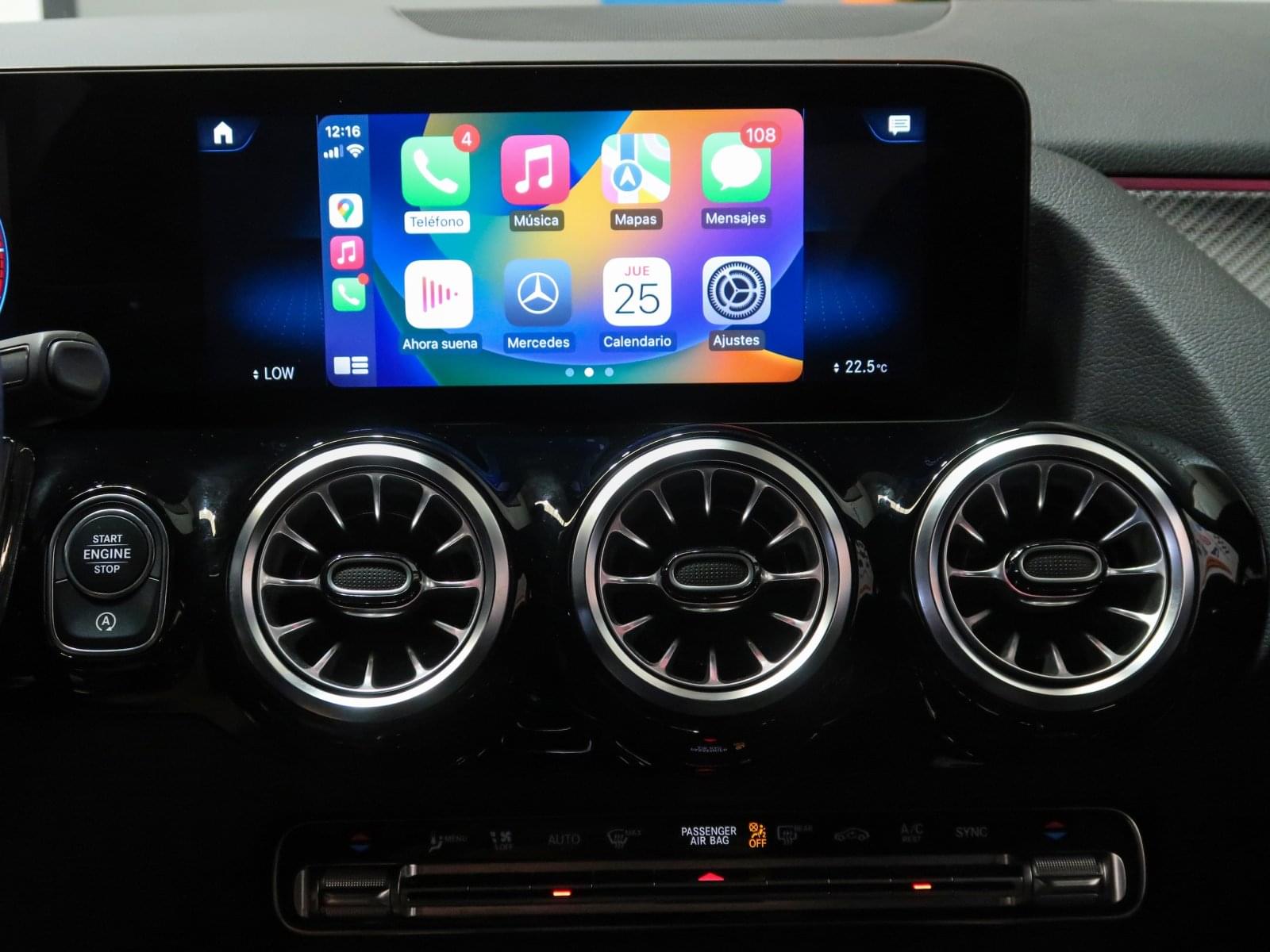 MERCEDES-BENZ CLASE GLA 200 D AMG LINE 150CV 36