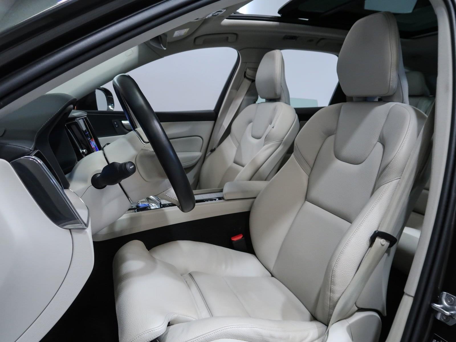 VOLVO XC60 2.6 T6 AWD RECHARGE INSCRIPTION 340CV 19