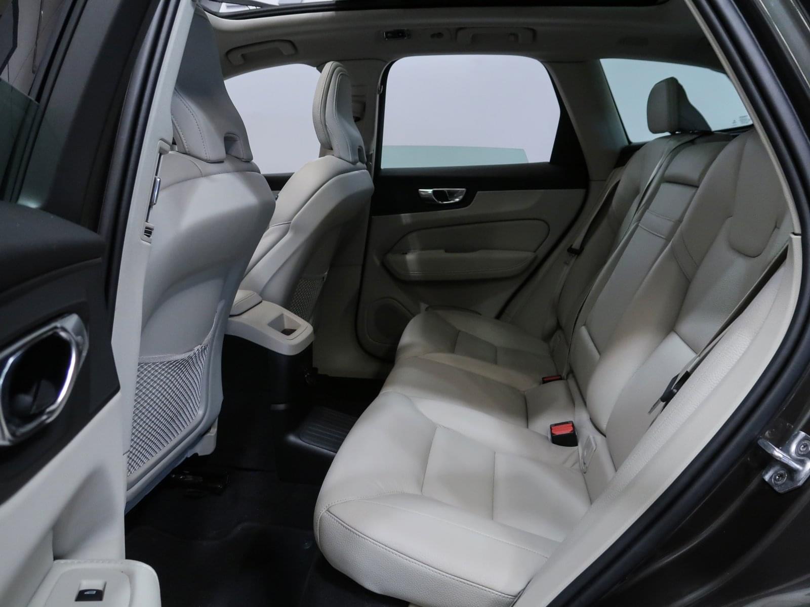 VOLVO XC60 2.6 T6 AWD RECHARGE INSCRIPTION 340CV 24