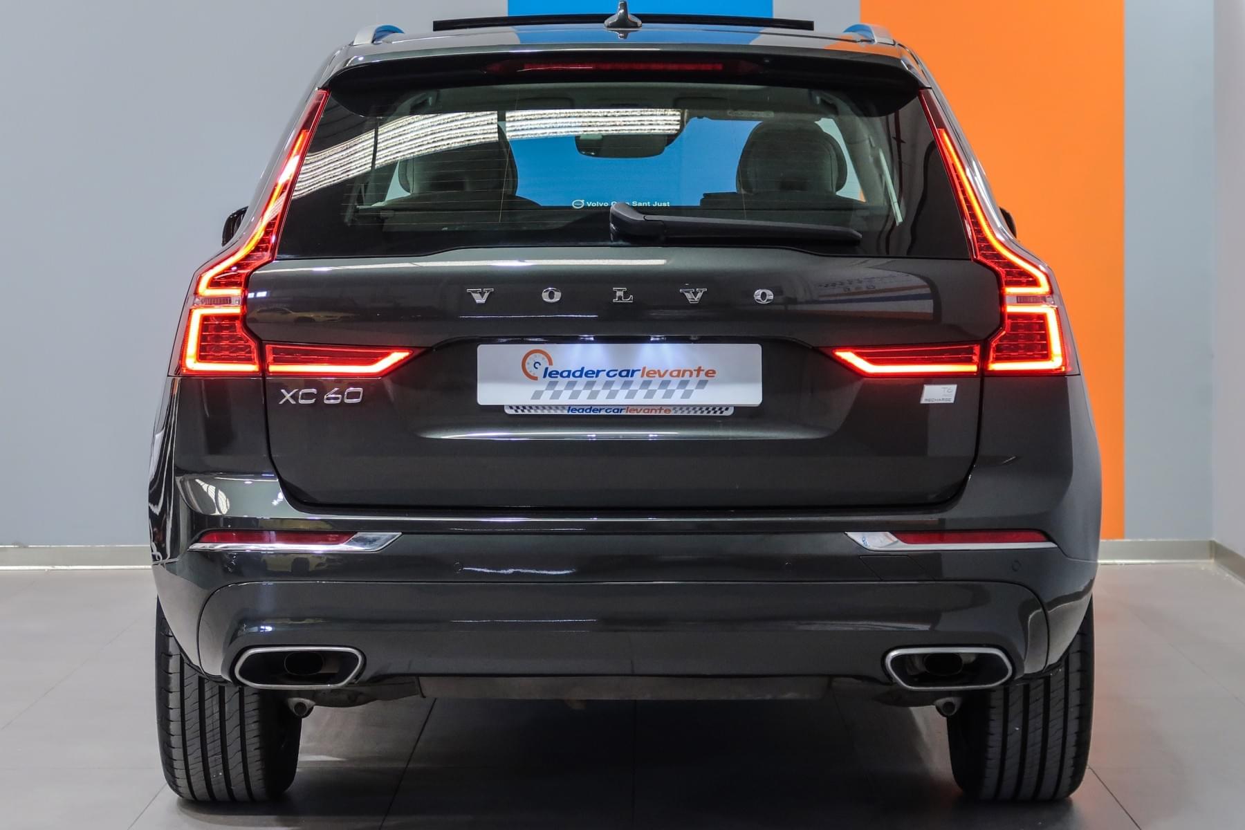 VOLVO XC60 2.6 T6 AWD RECHARGE INSCRIPTION 340CV 11