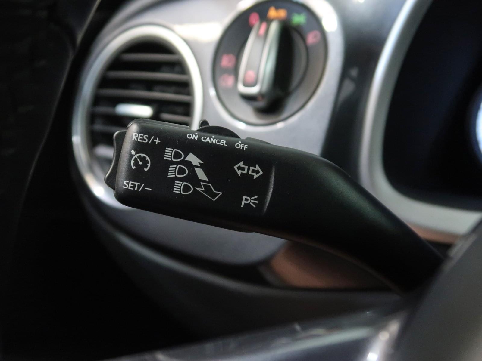 VOLKSWAGEN BEETLE DESIGN 2.0TDI 110CV 31 