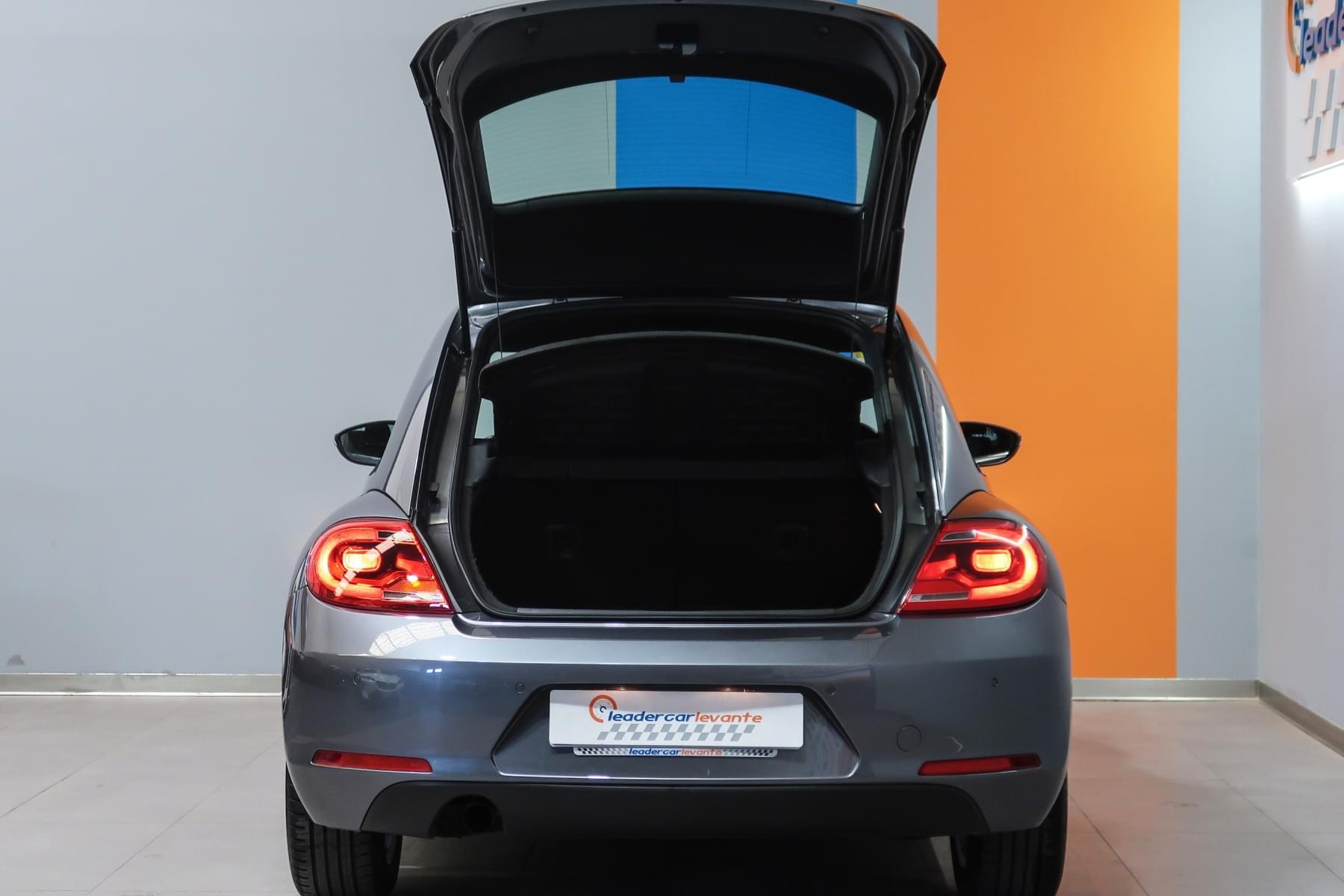 VOLKSWAGEN BEETLE DESIGN 2.0TDI 110CV 16 