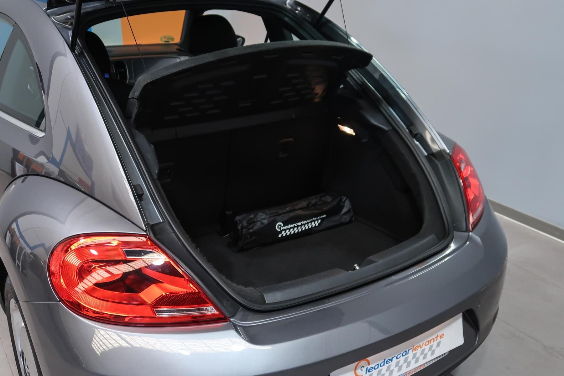 VOLKSWAGEN BEETLE DESIGN 2.0TDI 110CV 17 
