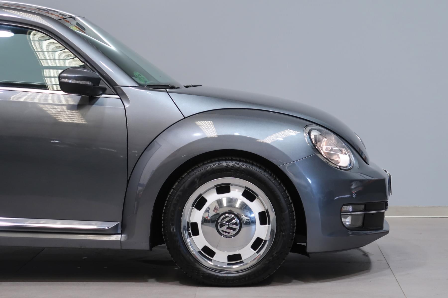 VOLKSWAGEN BEETLE DESIGN 2.0TDI 110CV 7 