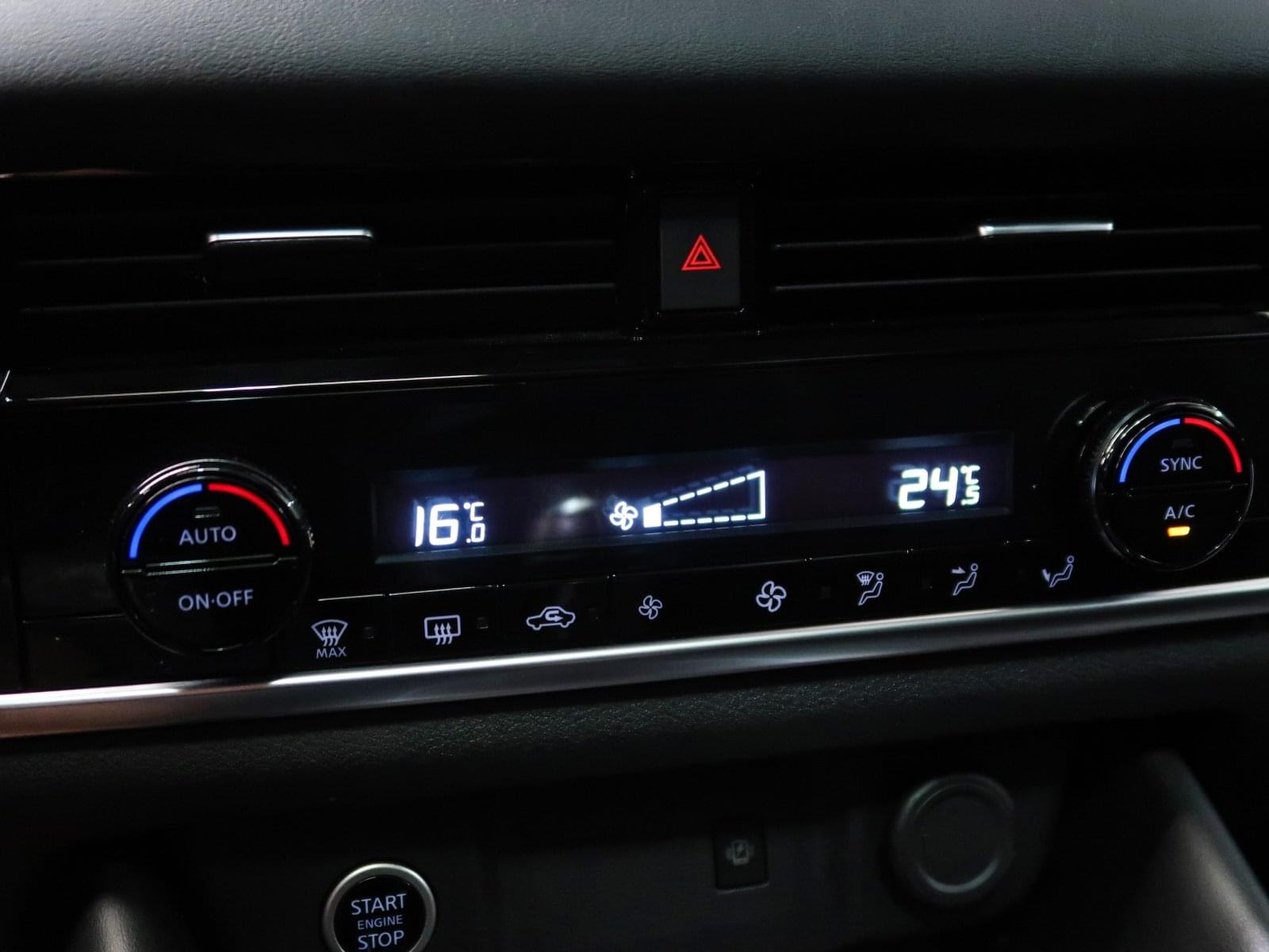 NISSAN QASHQAI DIG-T N-CONNECTA 140CV 36 
