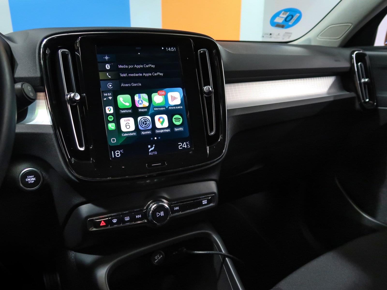 VOLVO XC40 R DESIGN RECHARGE 262CV 37 