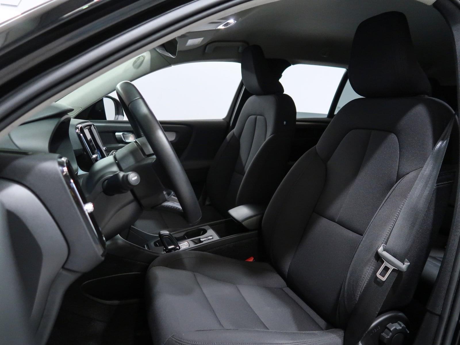 VOLVO XC40 R DESIGN RECHARGE 262CV 20 
