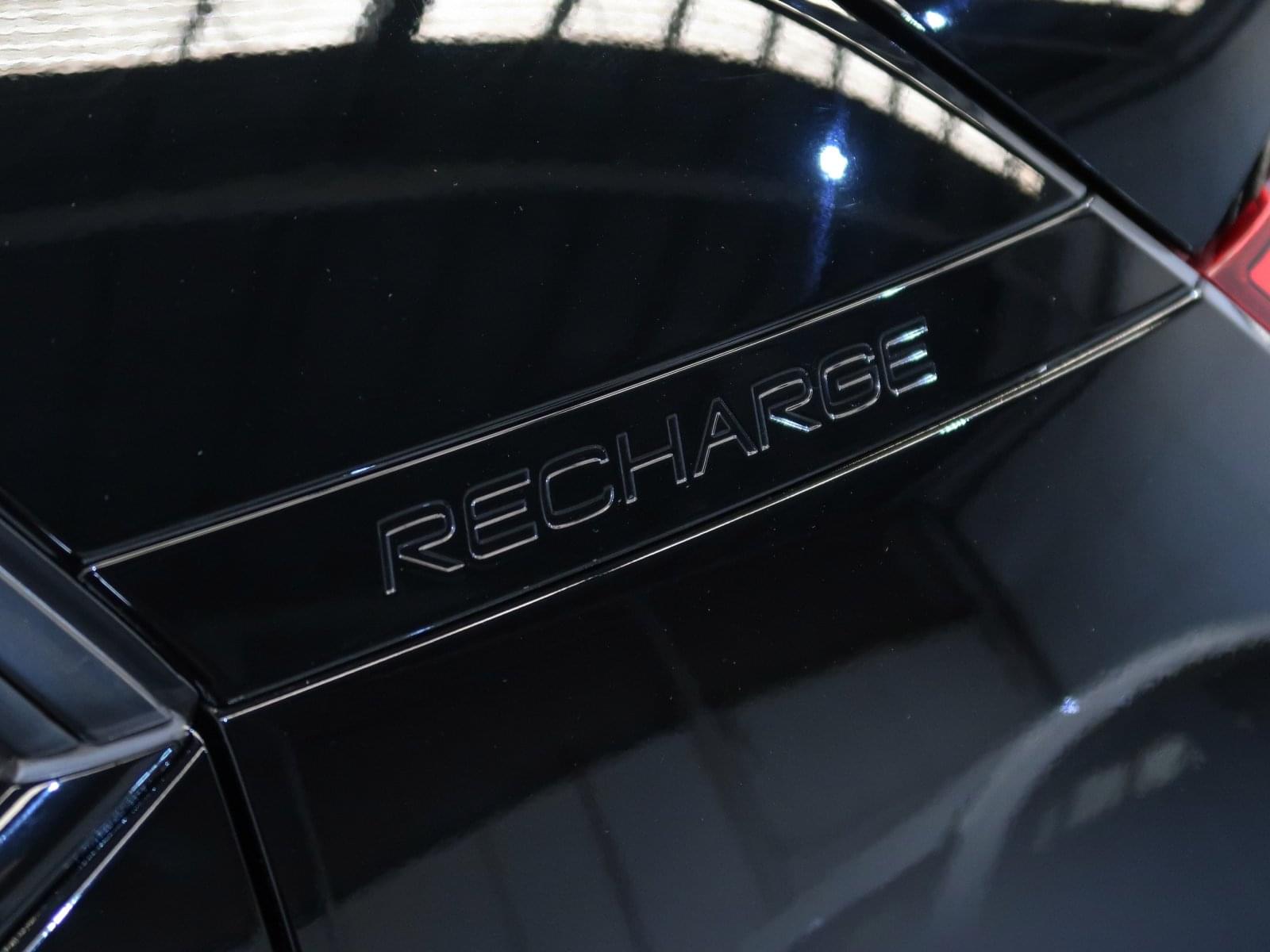 VOLVO XC40 R DESIGN RECHARGE 262CV 44 