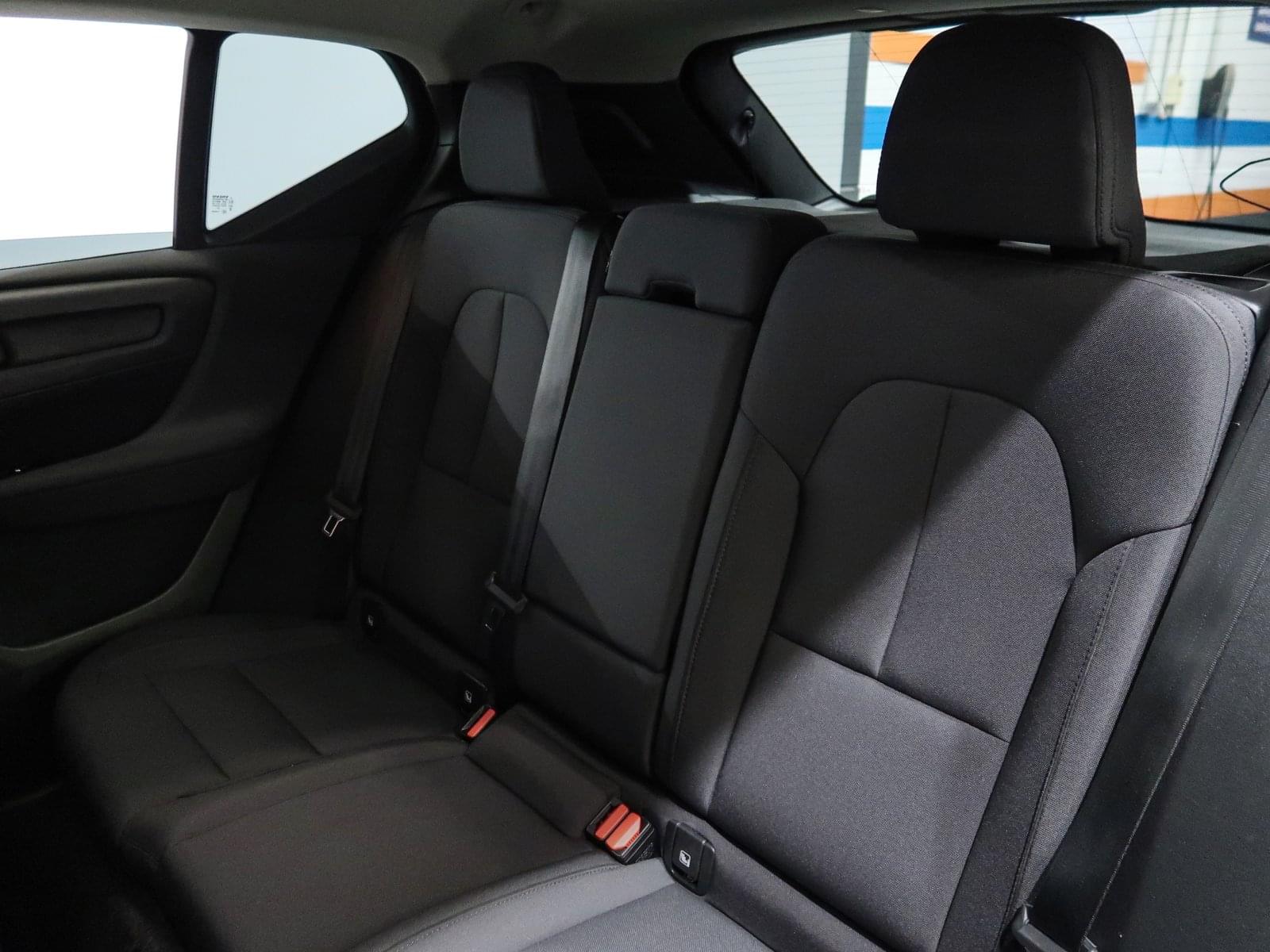 VOLVO XC40 R DESIGN RECHARGE 262CV 21 