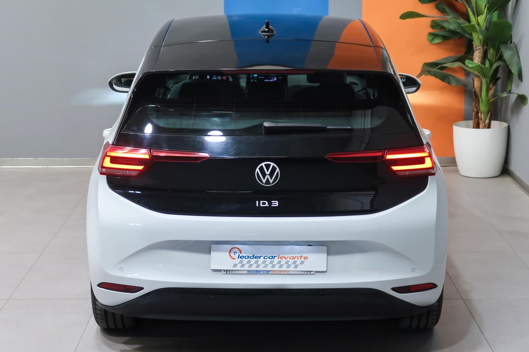 VOLKSWAGEN ID3  PURE  PERFORMANCE 150CV 11 