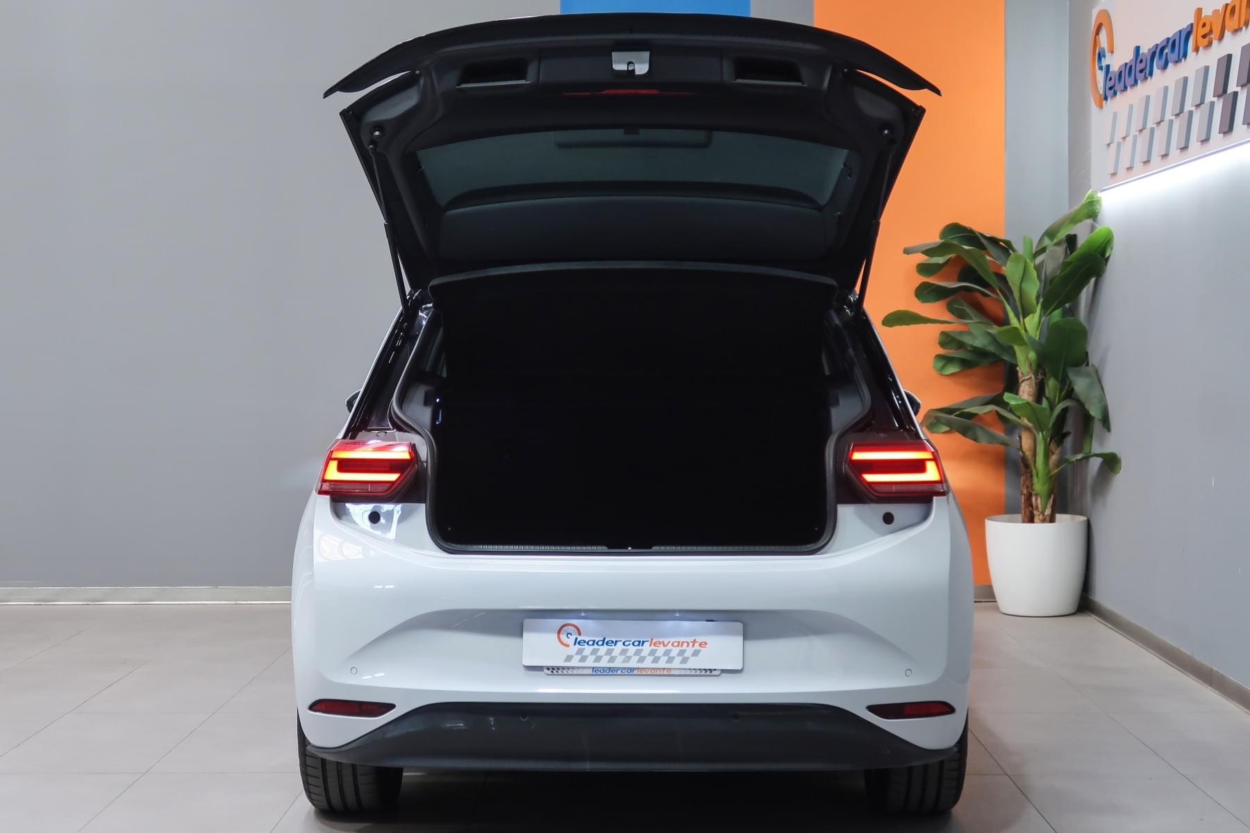 VOLKSWAGEN ID3  PURE  PERFORMANCE 150CV 12 