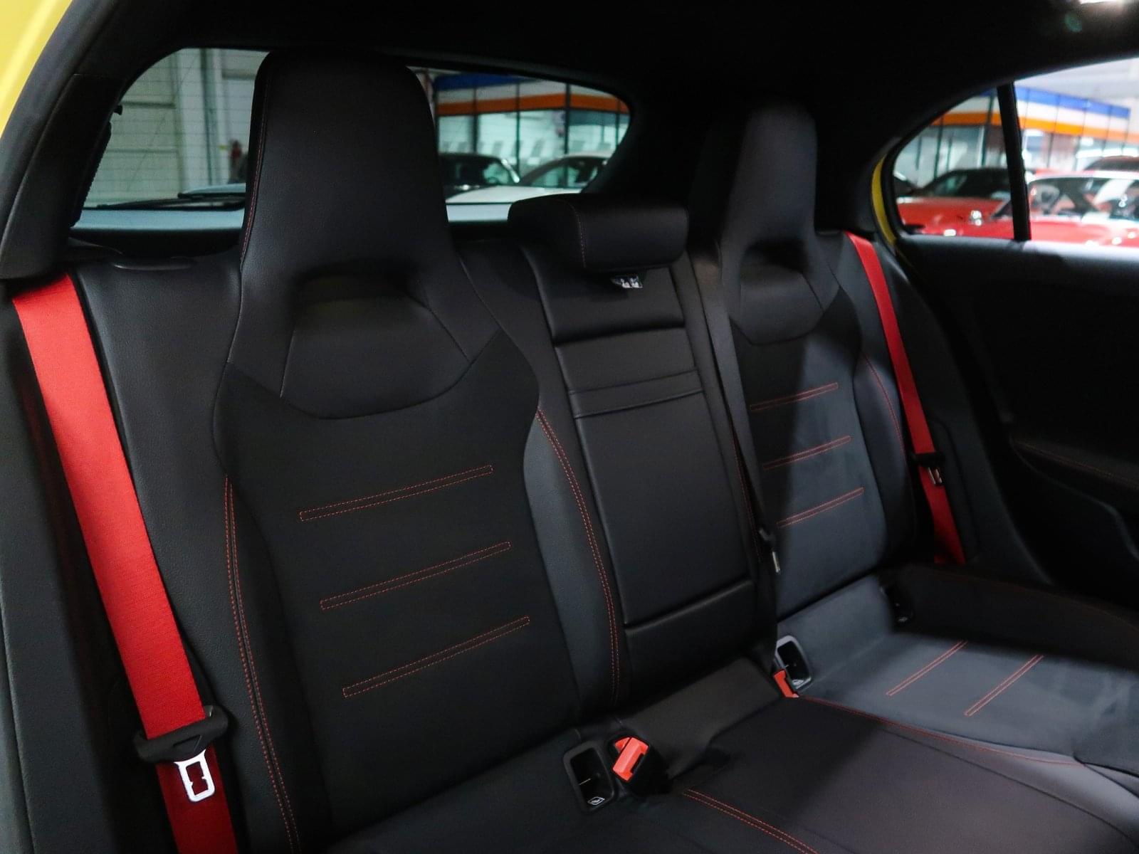 MERCEDES-BENZ CLASE A 35 AMG 306CV TURBO 4MATIC 29 