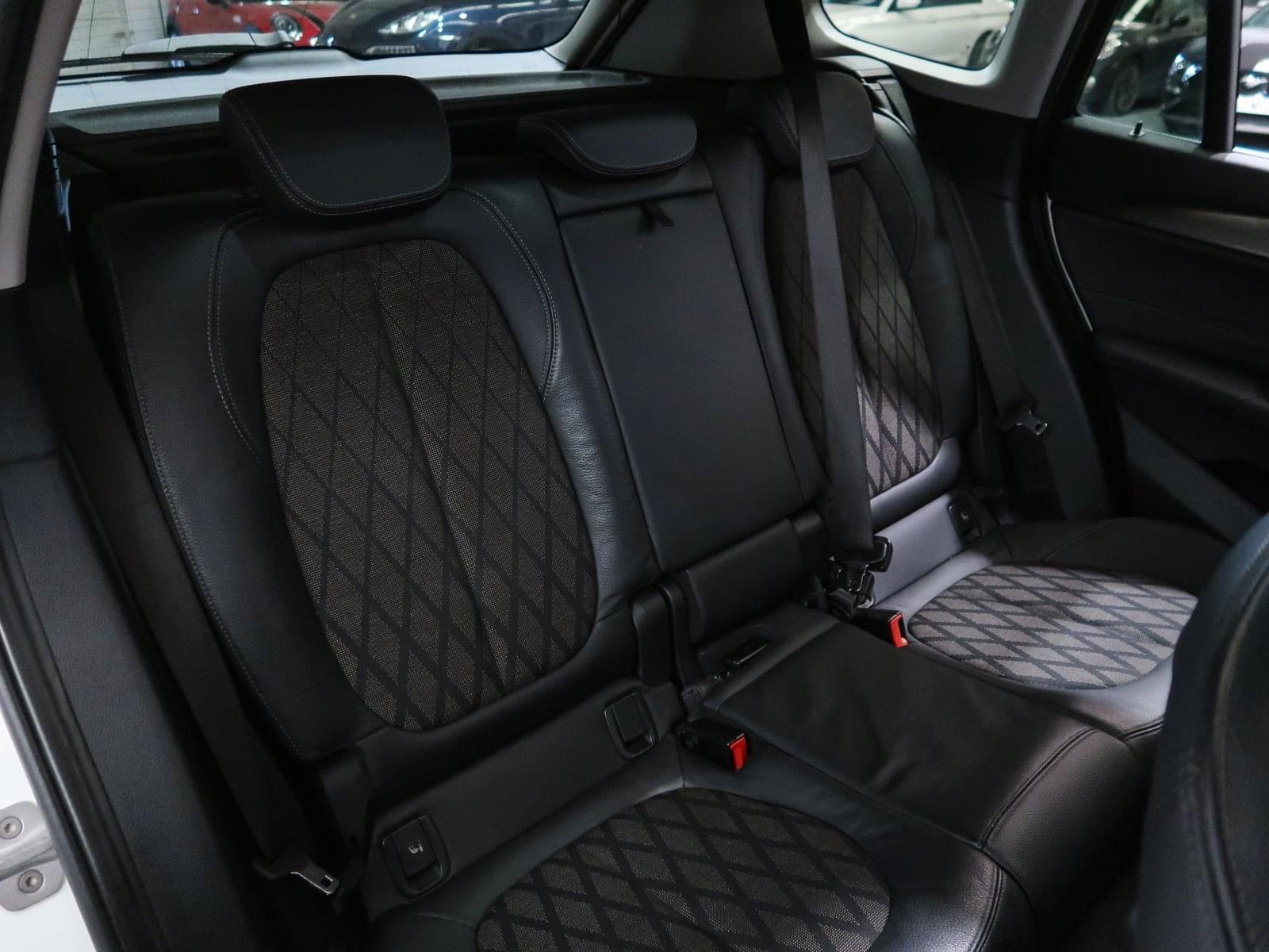 BMW X1 SDRIVE 18D 150CV AUTO 25