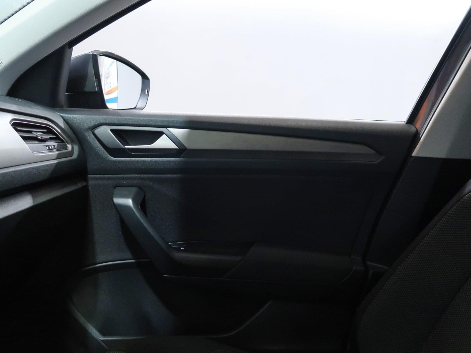 VOLKSWAGEN T-ROC ADVANCE 2.0 TDI 150 CV 29 
