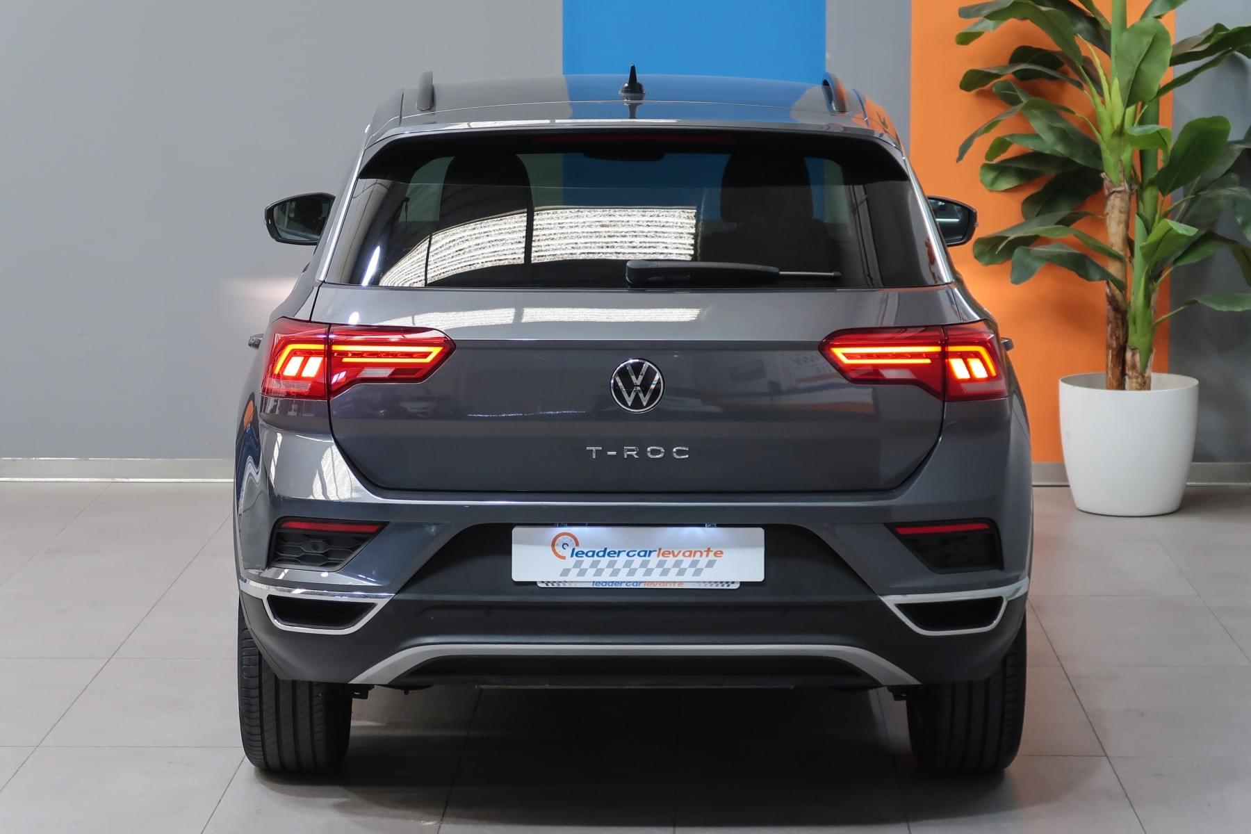 VOLKSWAGEN T-ROC ADVANCE 2.0 TDI 150 CV 12 