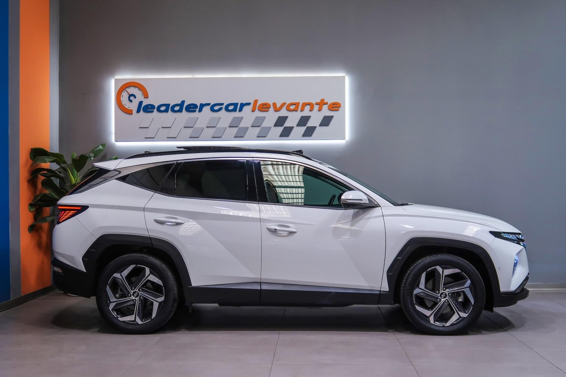 HYUNDAI TUCSON 1.6 TGDI 230CV HEV STYLE AUT 4X4 5