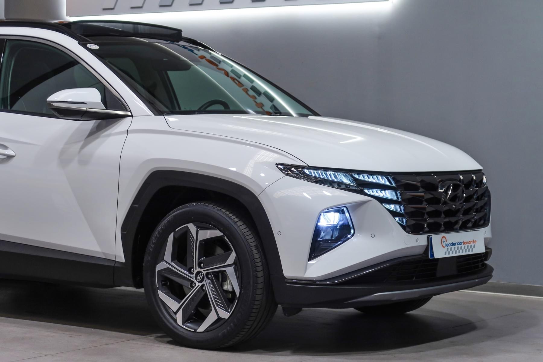 HYUNDAI TUCSON 1.6 TGDI 230CV HEV STYLE AUT 4X4 8