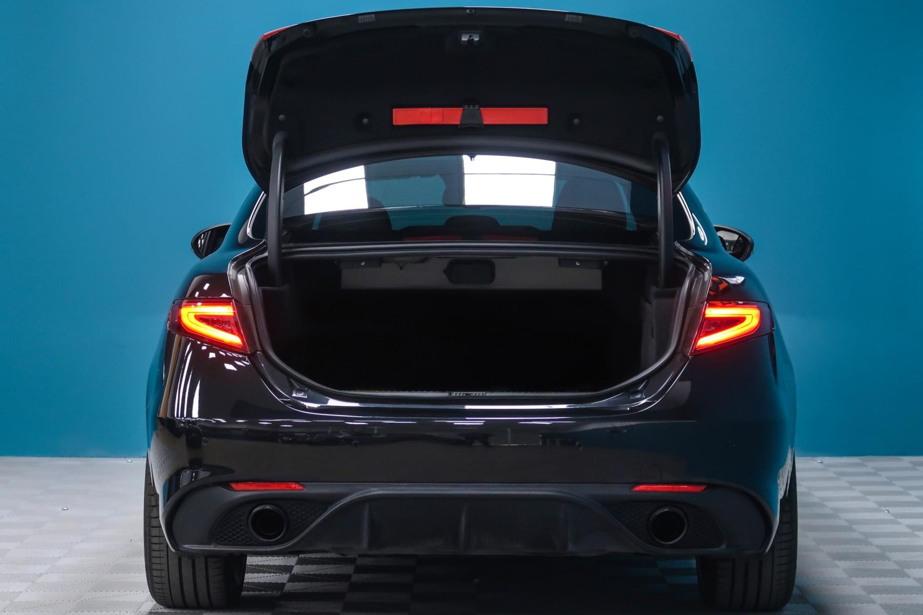 ALFA ROMEO GIULIA 2.0 GASOLINA 280CV VELOCE 15 