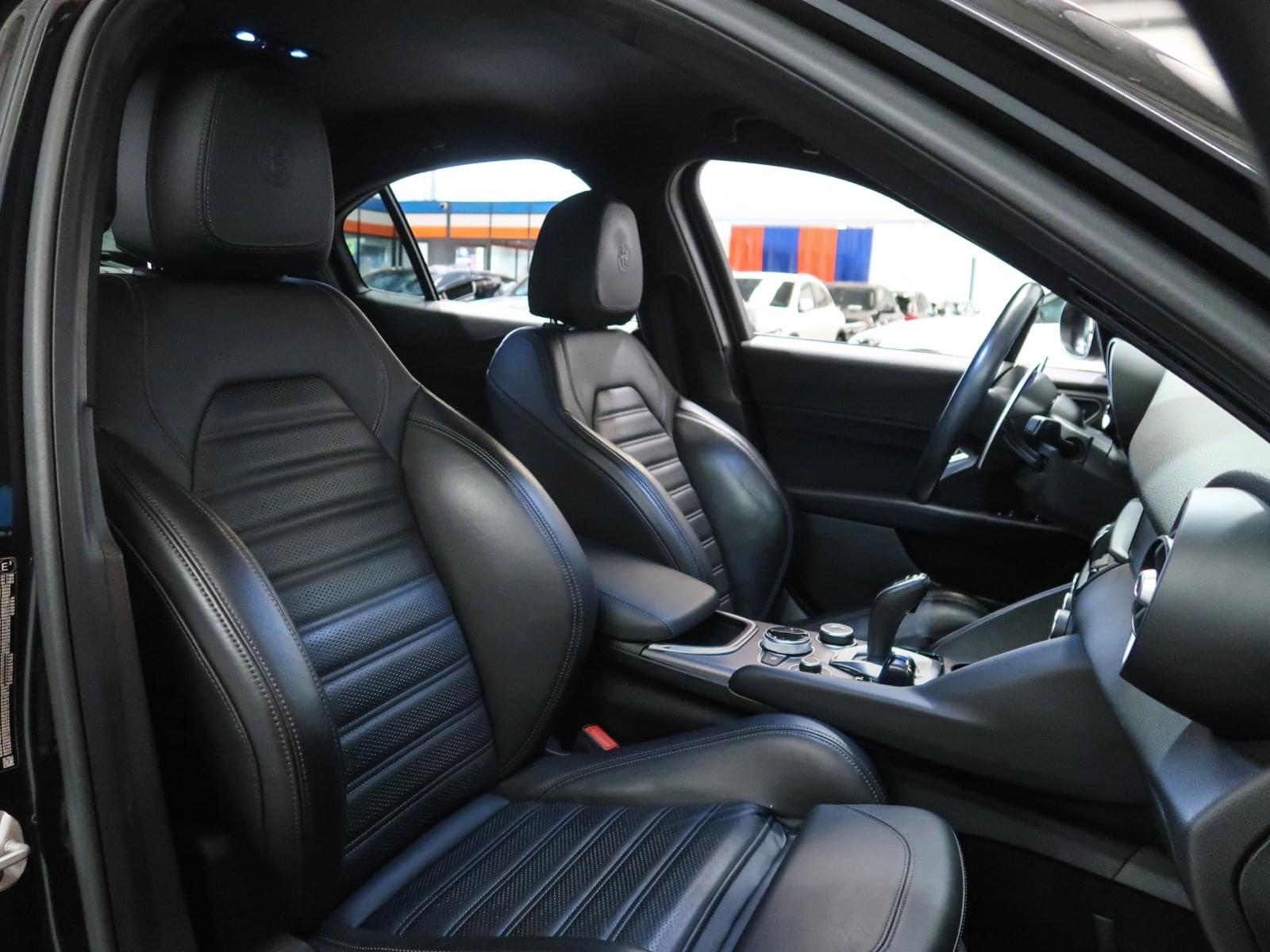 ALFA ROMEO GIULIA 2.0 GASOLINA 280CV VELOCE 27 