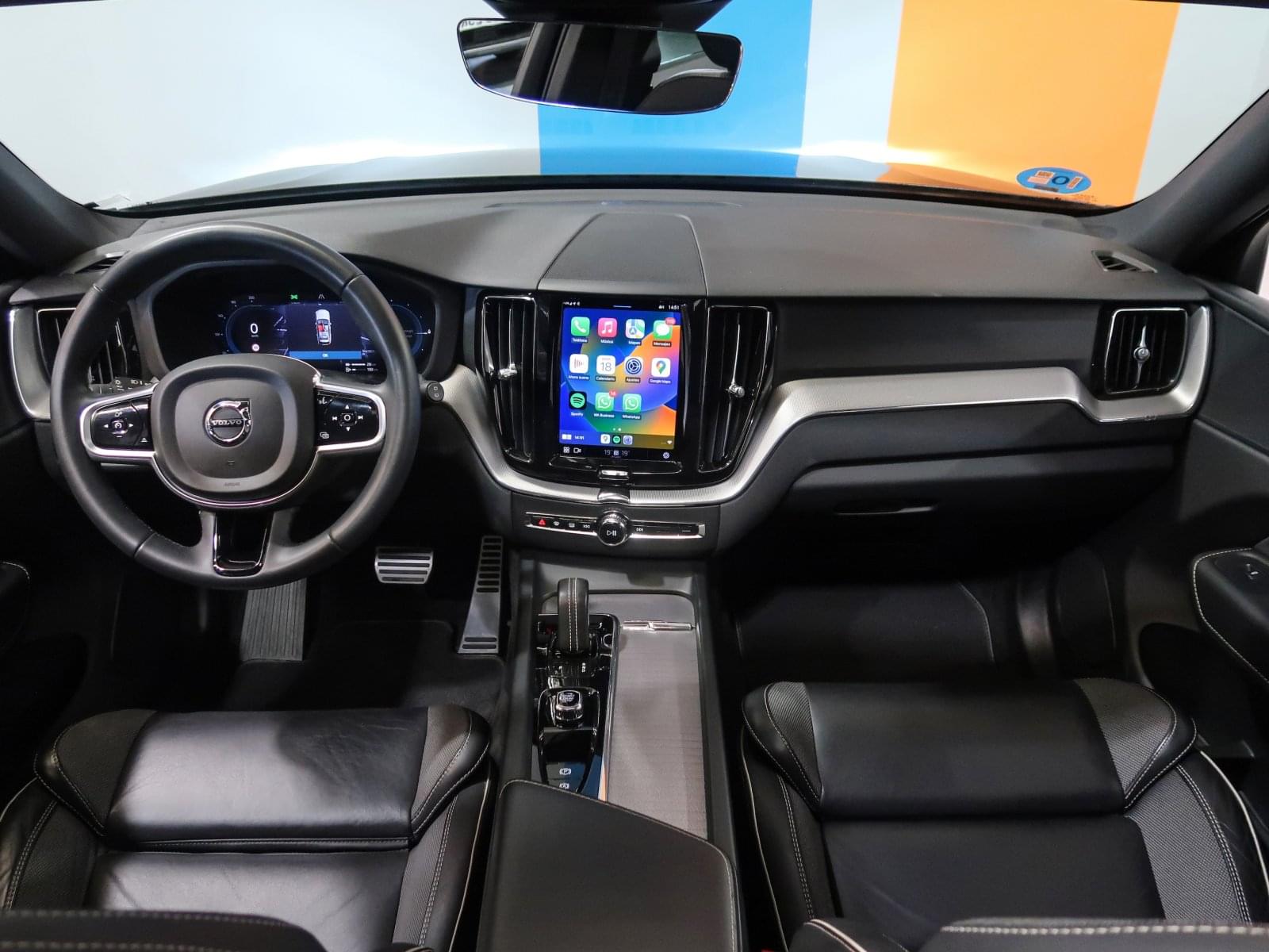 VOLVO XC60 2.0 T6 AWD RECHARGE R-DESIGN EXP AUTO 19