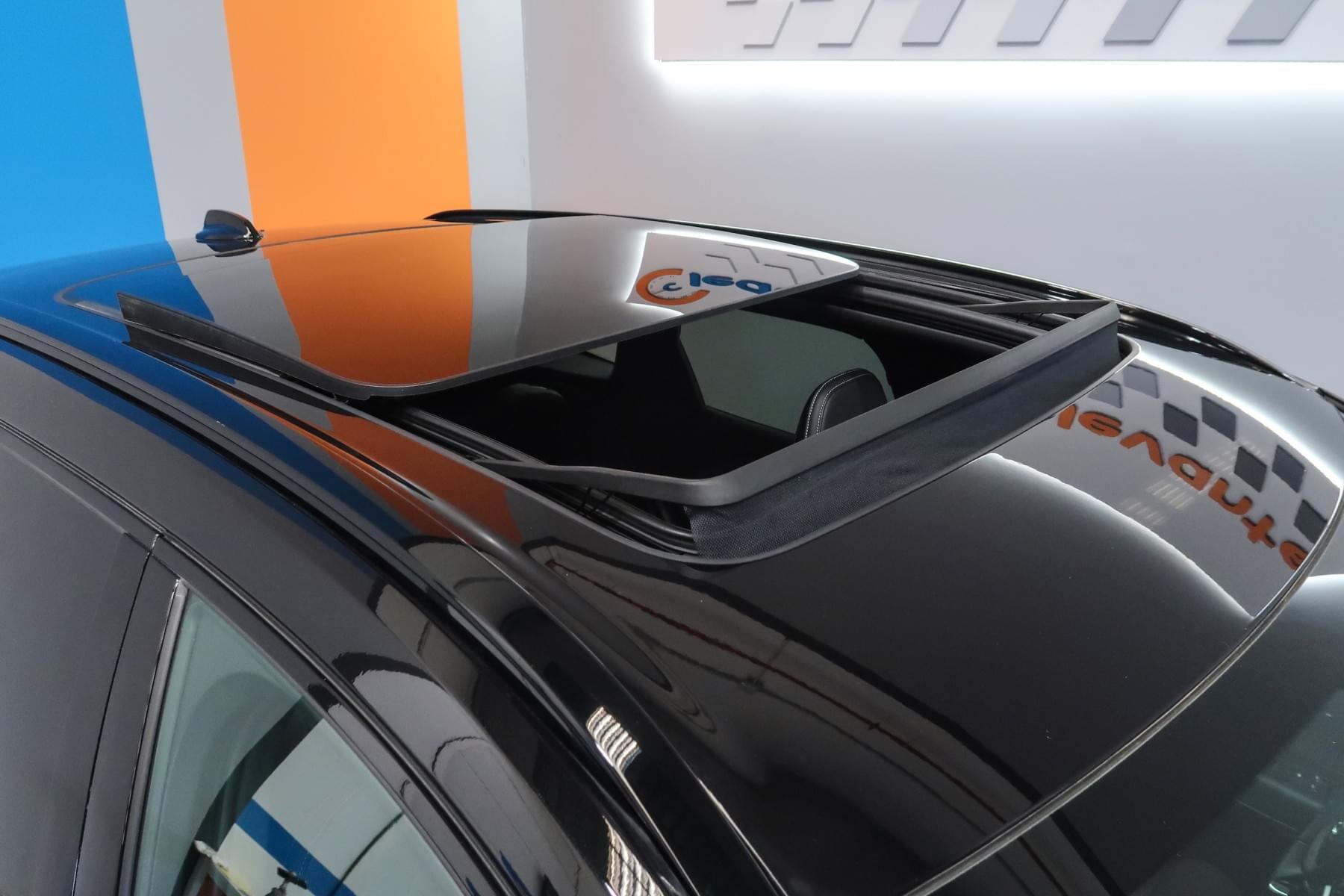 VOLVO XC60 2.0 T6 AWD RECHARGE R-DESIGN EXP AUTO 9