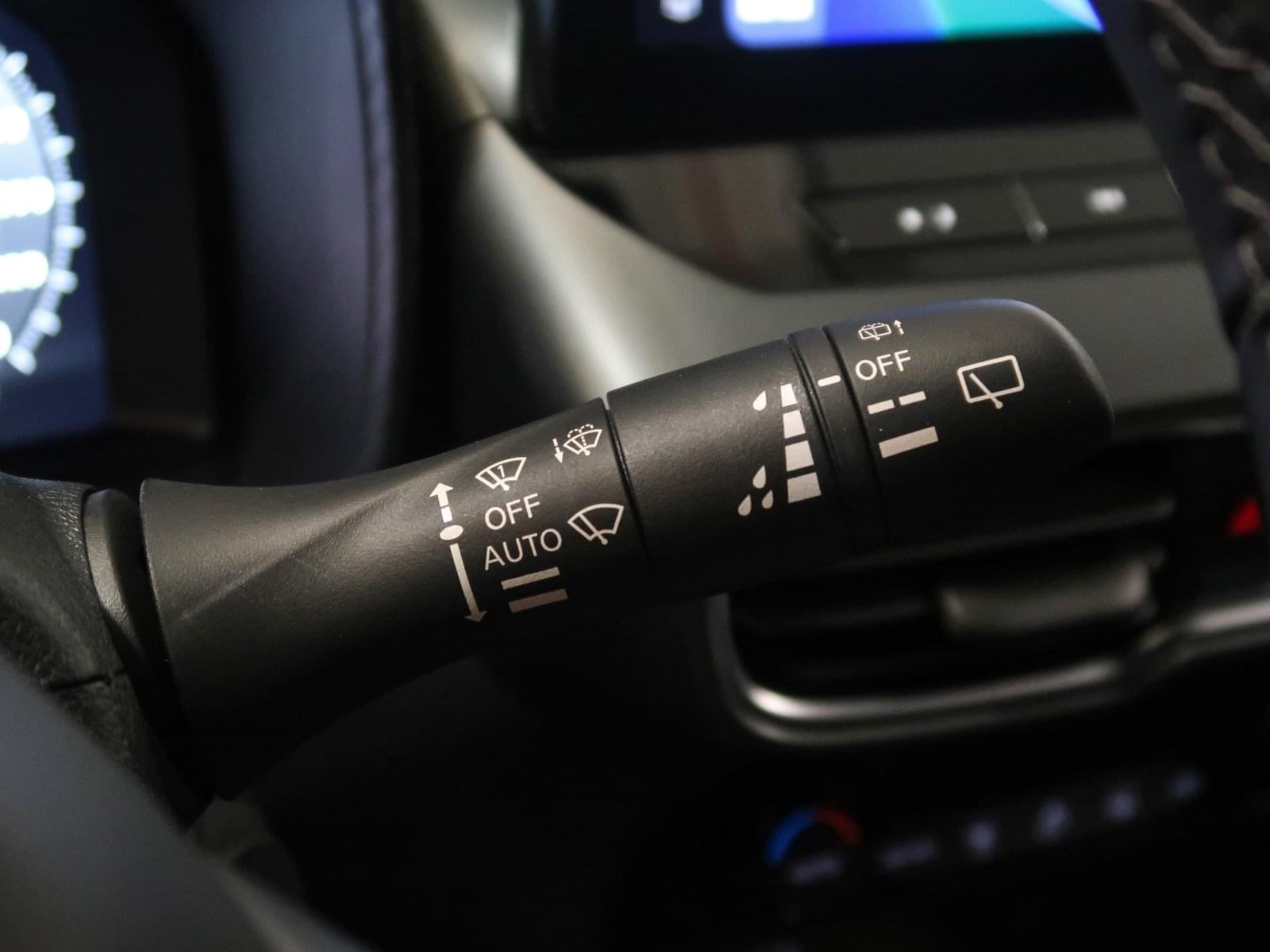 NISSAN JUKE DIG-T 114CV 6M/T N-CONNECTA 31 