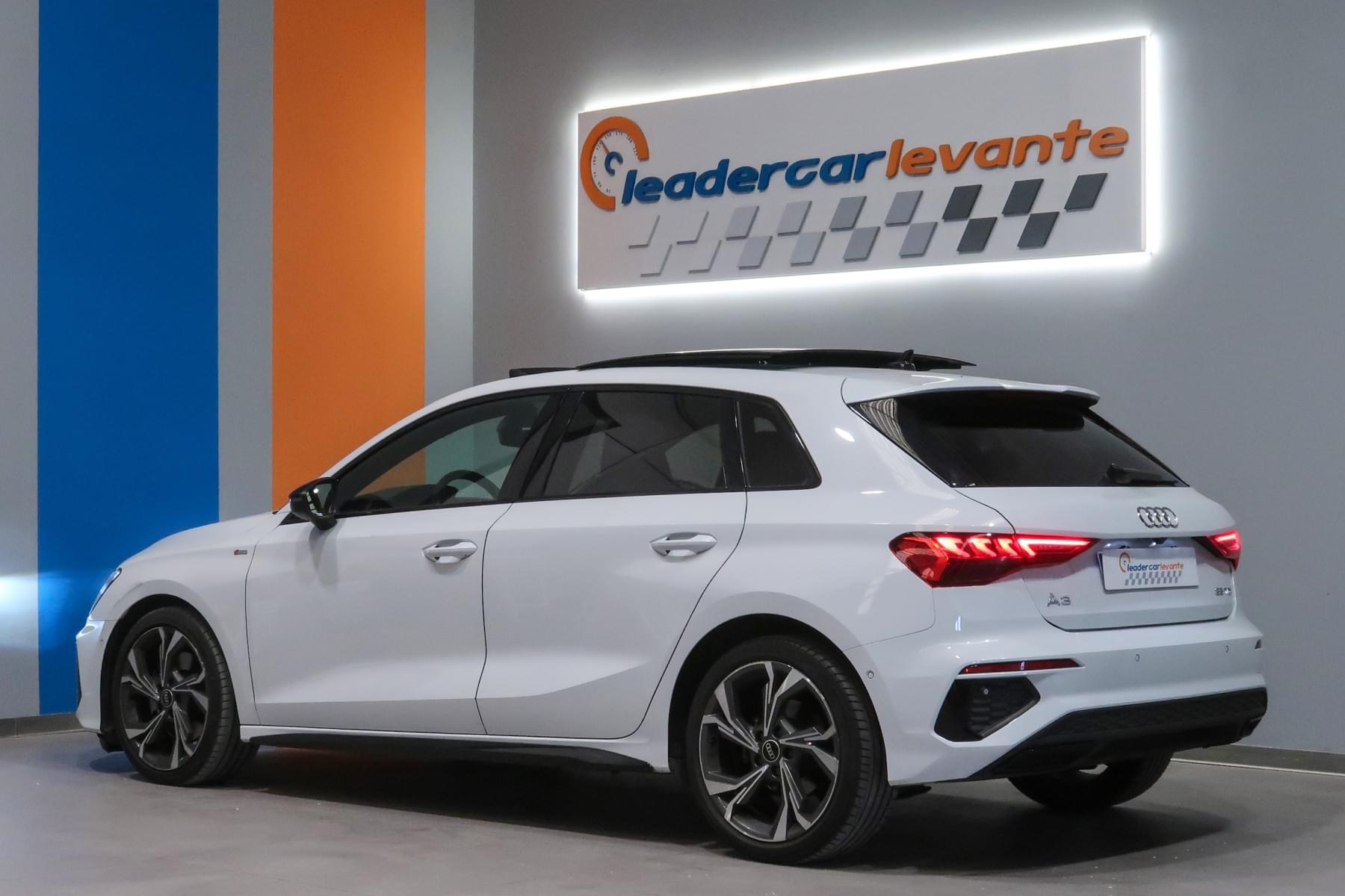 AUDI A3 SPORTBACK BLACK LINE 35 TDI 150CV 6