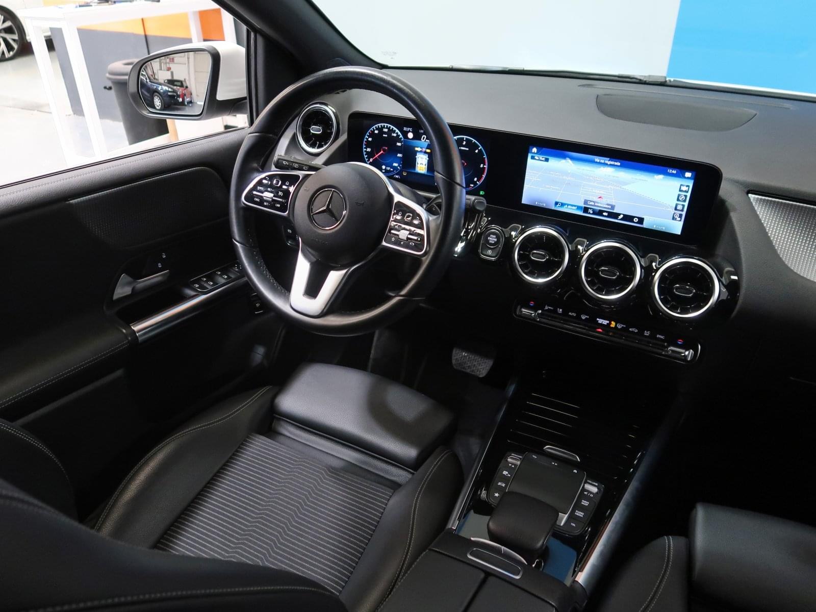 MERCEDES-BENZ CLASE B 200 D 150CV 30