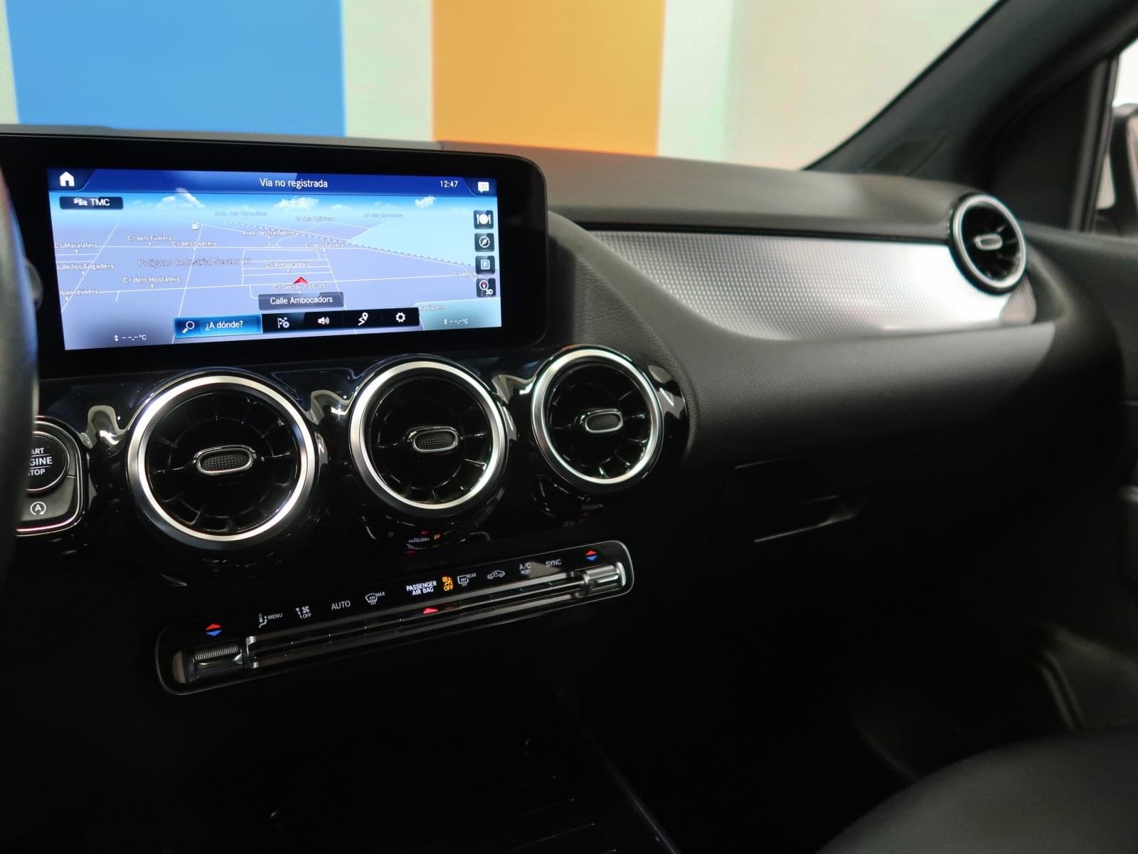 MERCEDES-BENZ CLASE B 200 D 150CV 39