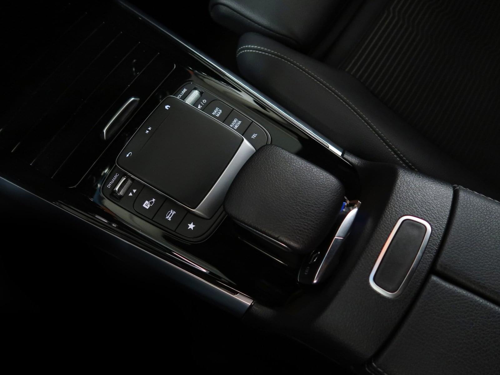 MERCEDES-BENZ CLASE B 200 D 150CV 42