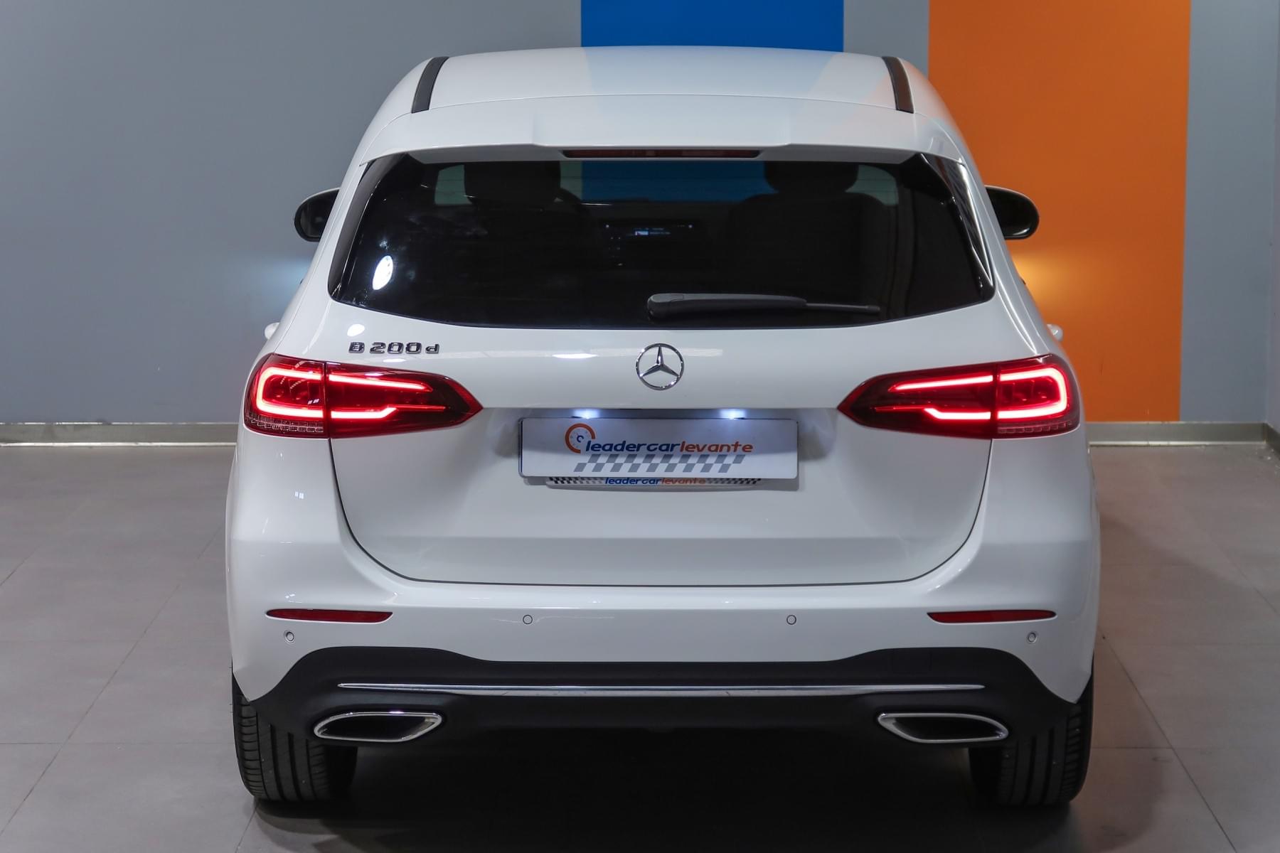 MERCEDES-BENZ CLASE B 200 D 150CV 14