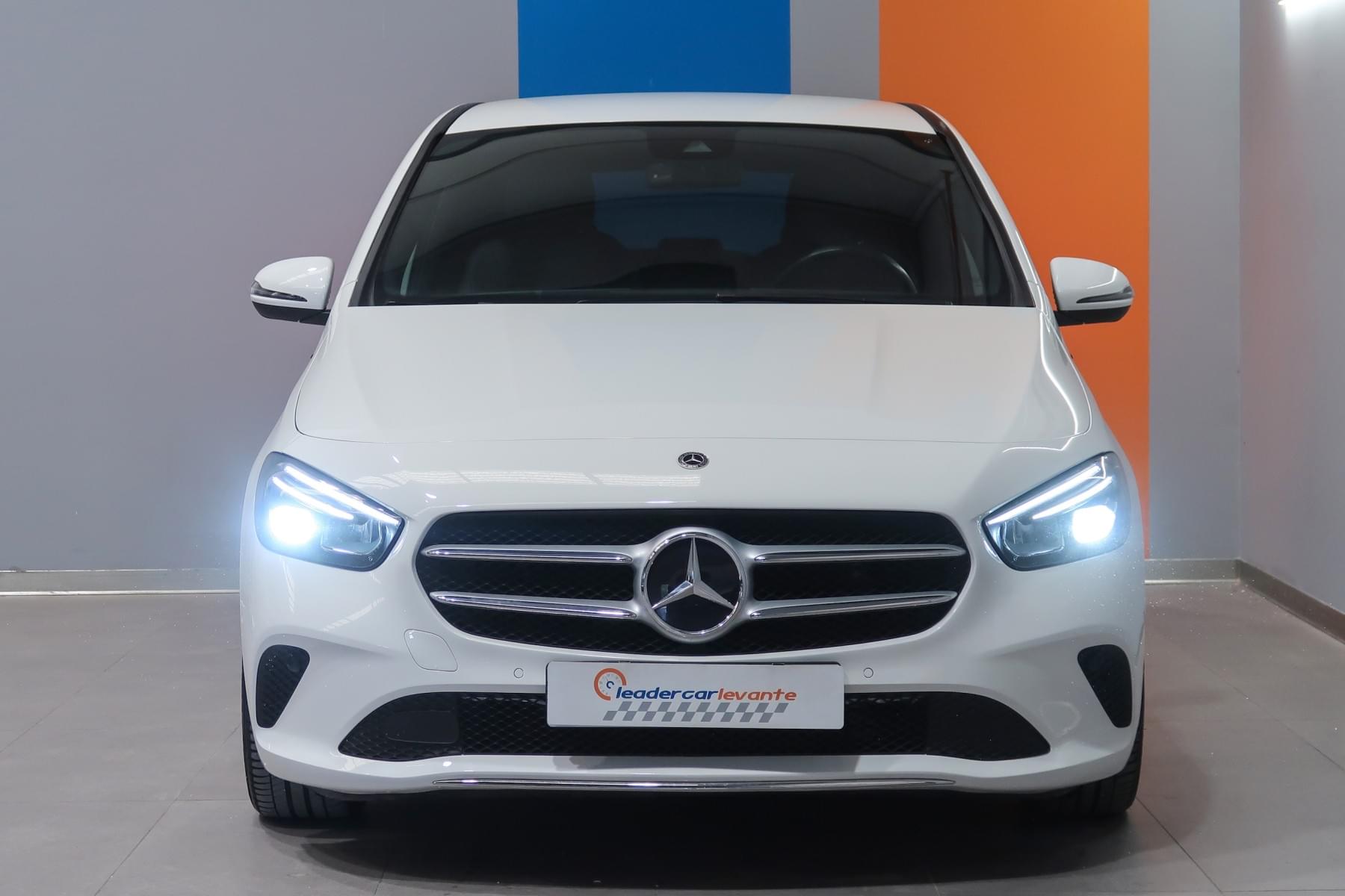 MERCEDES-BENZ CLASE B 200 D 150CV 10