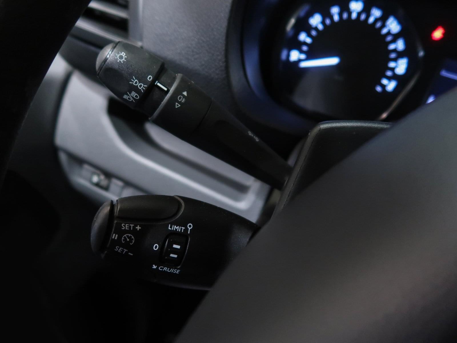 OPEL VIVARO FURGON 1.5 DIESEL 120CV 21 