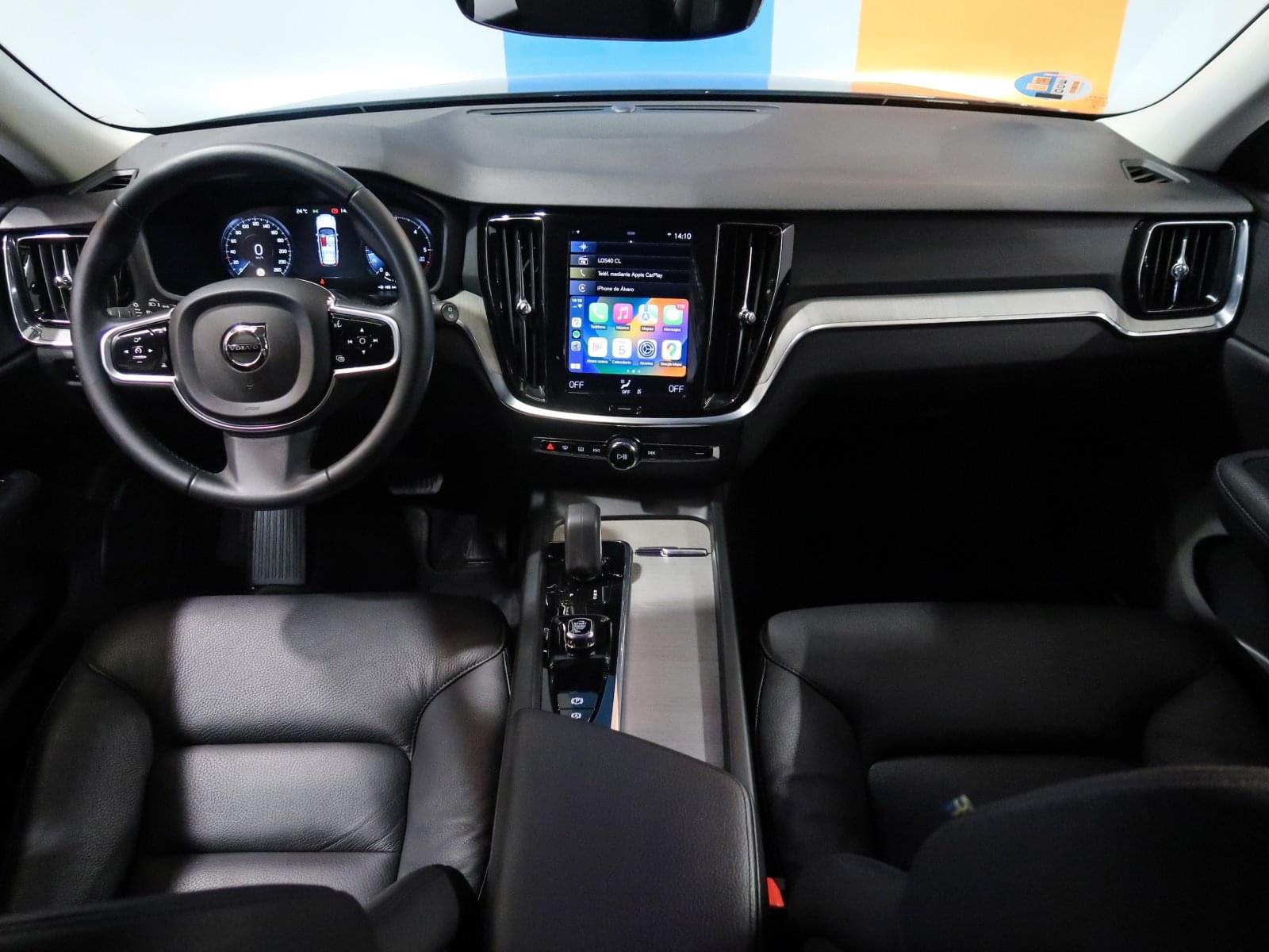 VOLVO V60 2.0 B4 AWD 197CV MOMENTUM 18