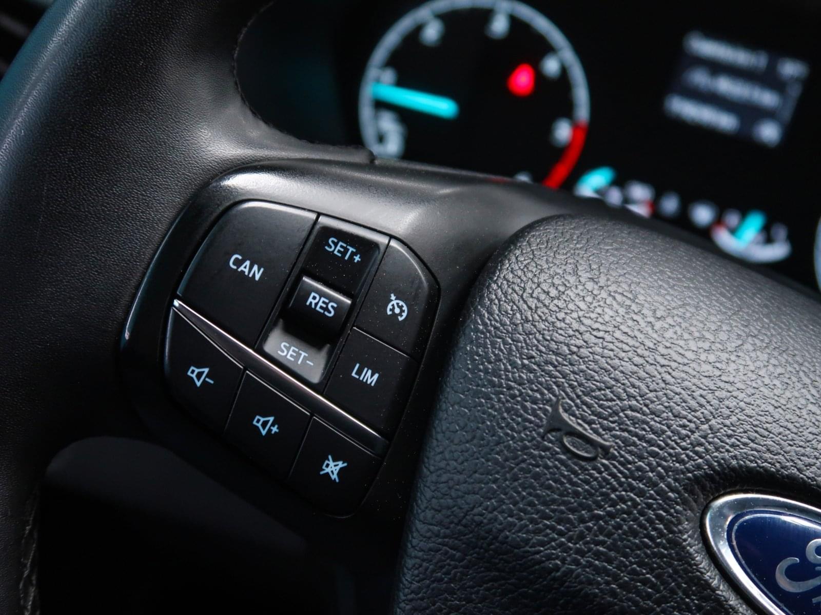 FORD KOMBI 2.0 TCDI 131CV 320 L1 TREND 27