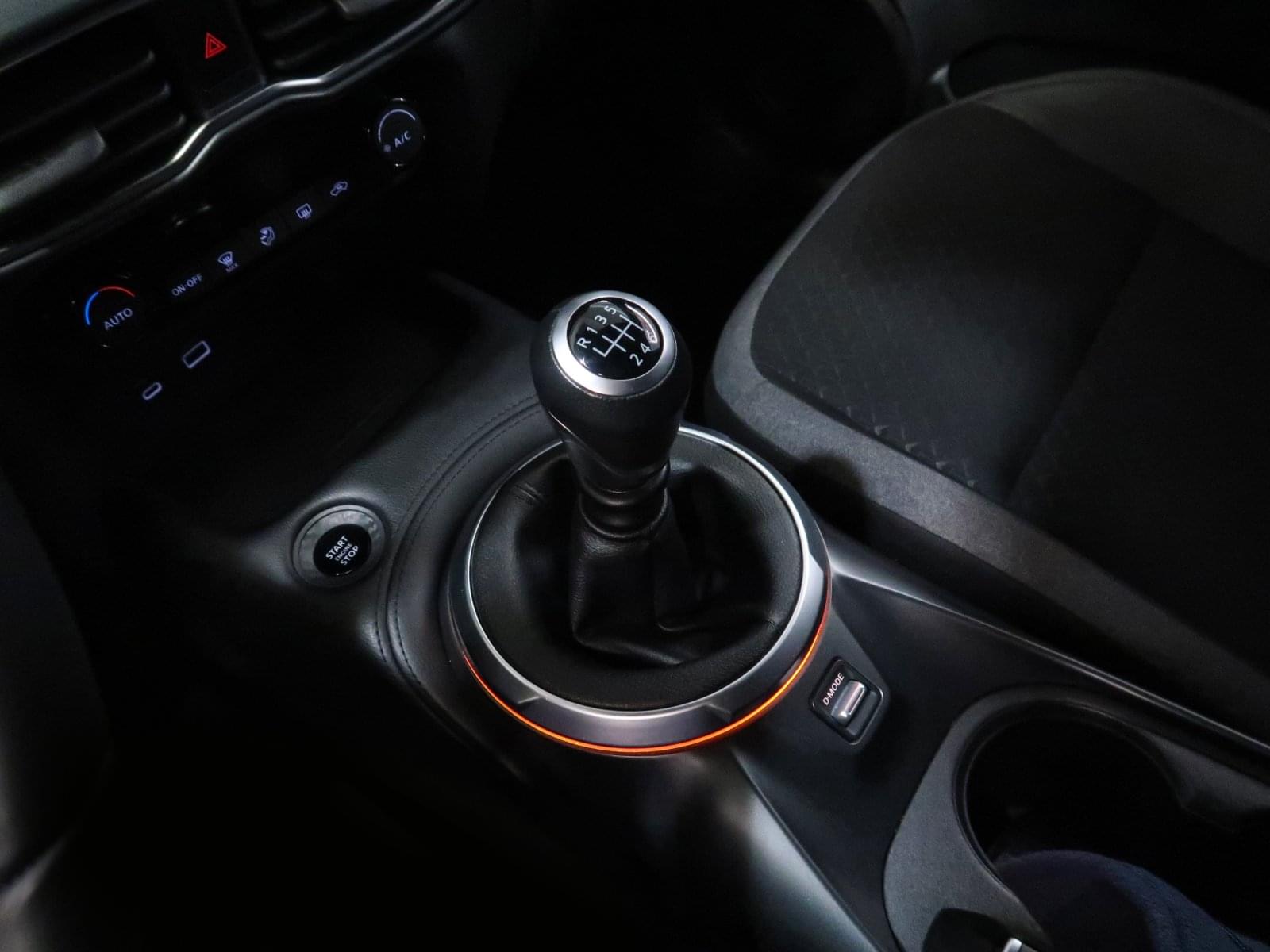 NISSAN JUKE DIG-T 114CV 6M/T N-CONNECTA 38 