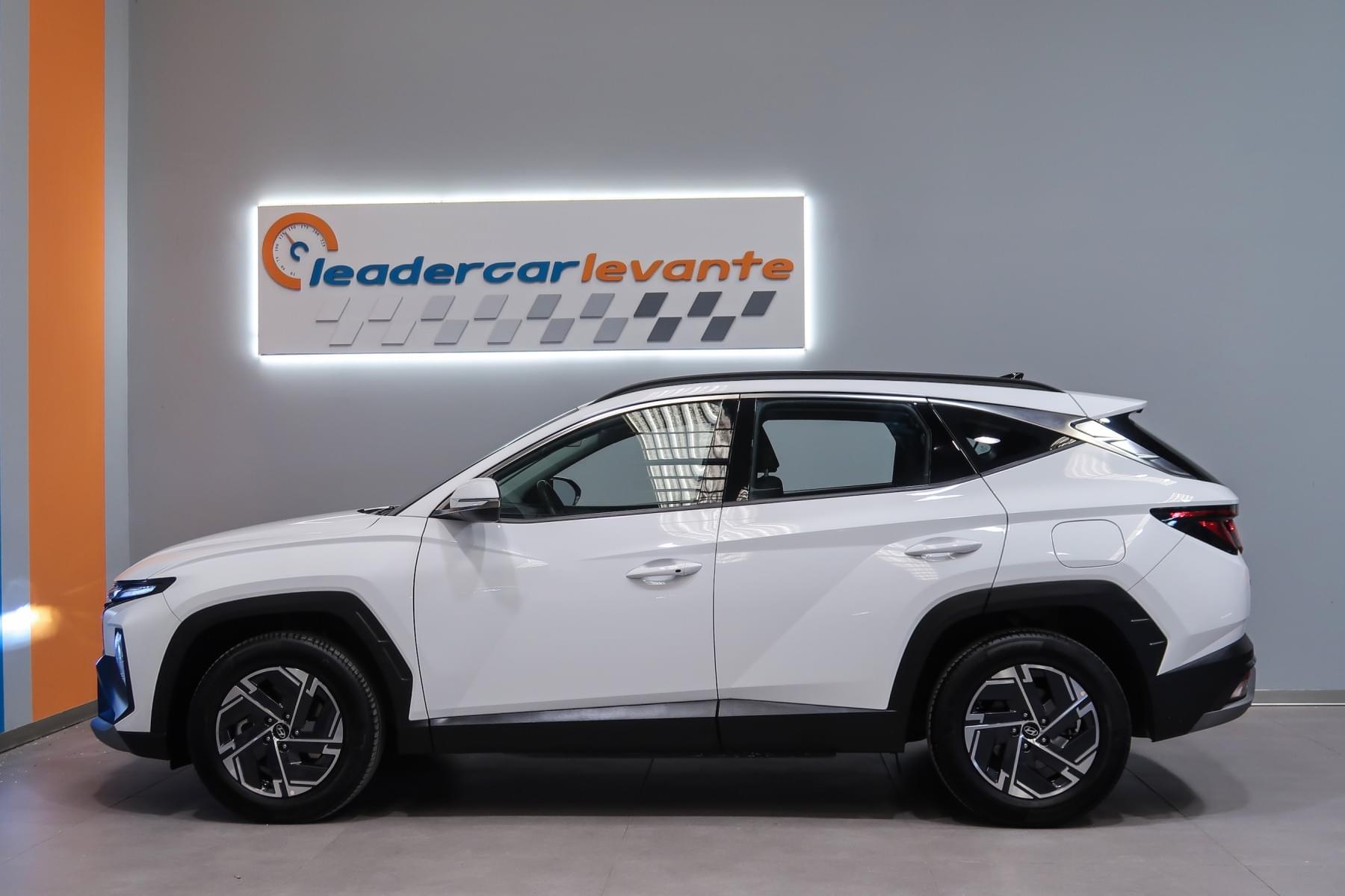 HYUNDAI TUCSON 1.6T 160CV MAXX 10