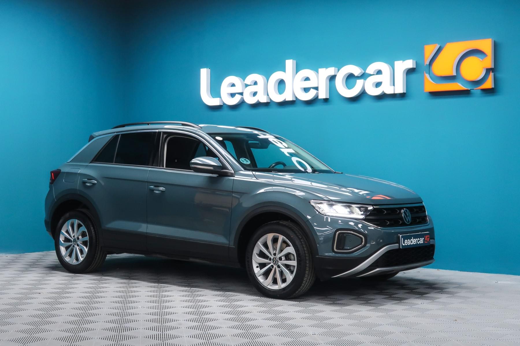 VOLKSWAGEN T-ROC LIFE 2.0 150CV 10 