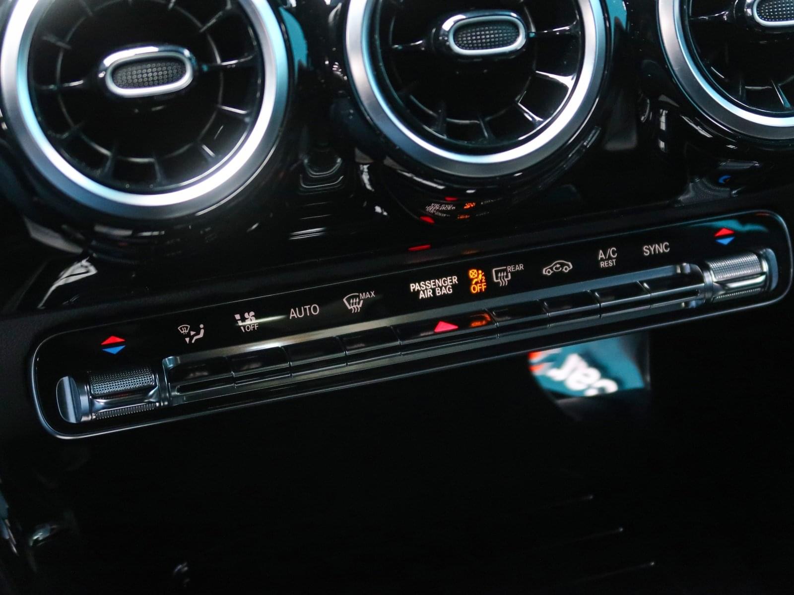 MERCEDES-BENZ CLA 180 COUPE 136CV 38 