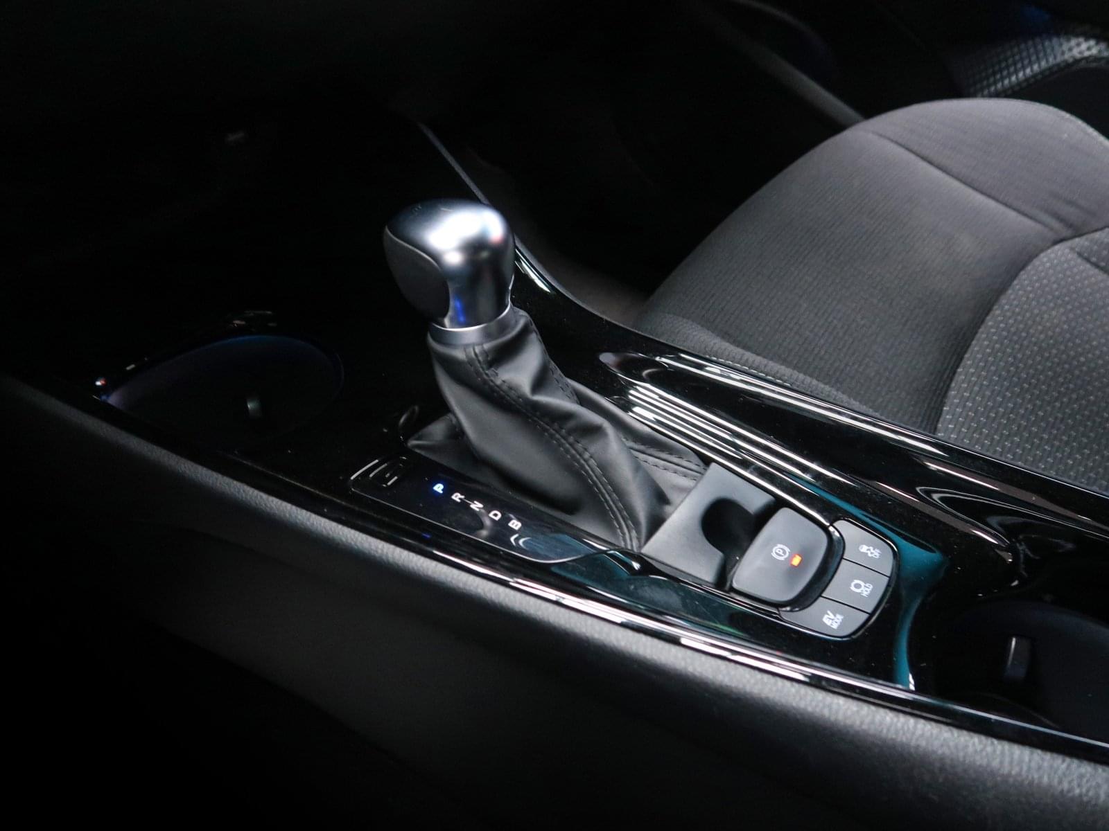 TOYOTA CHR 1.8 125H ADVANCE 122CV 39