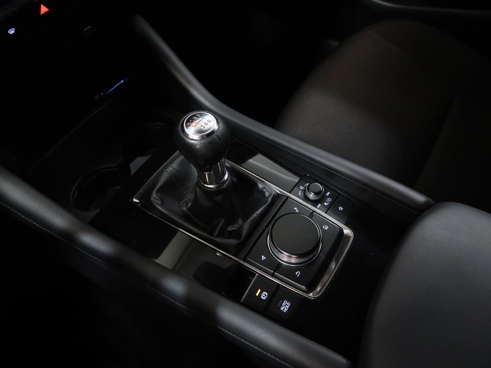 MAZDA MAZDA 3 2.0 ZENITH SAFETY RED 186CV 41