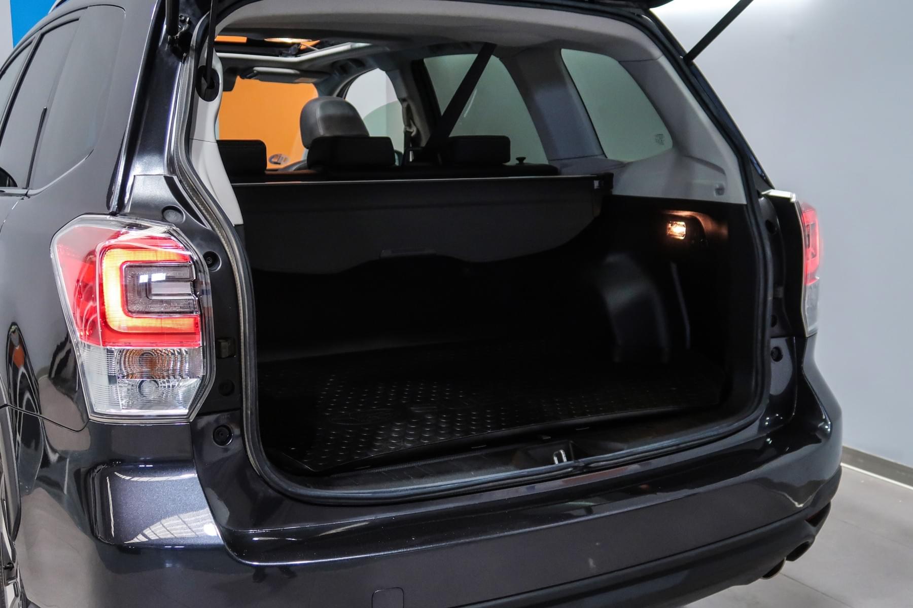 SUBARU FORESTER AWD ECO BI-FUEL LINEARTRONIC EXECUTIVE 17