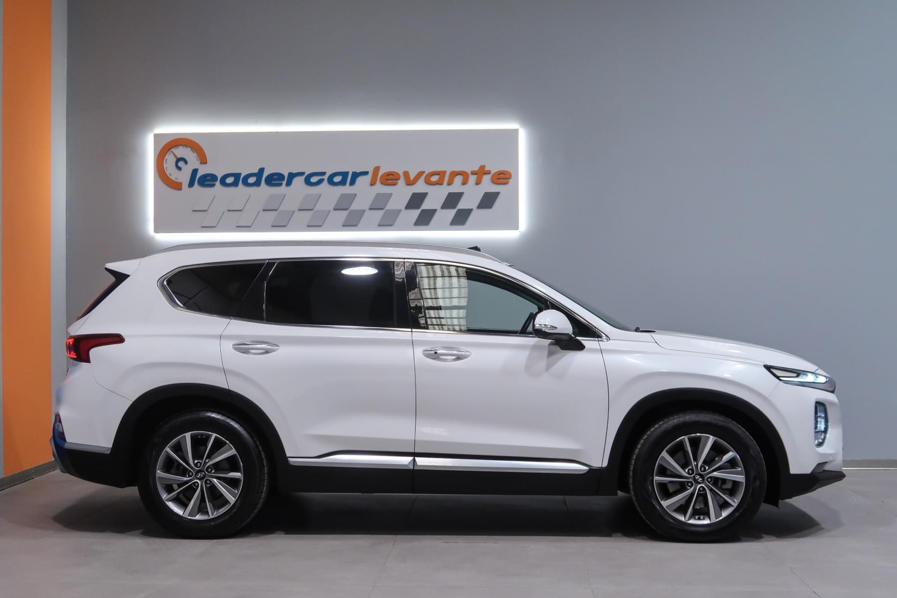HYUNDAI SANTA FE 2.2 CRDI STYLE AUTO 4X4 DK 200CV 4 