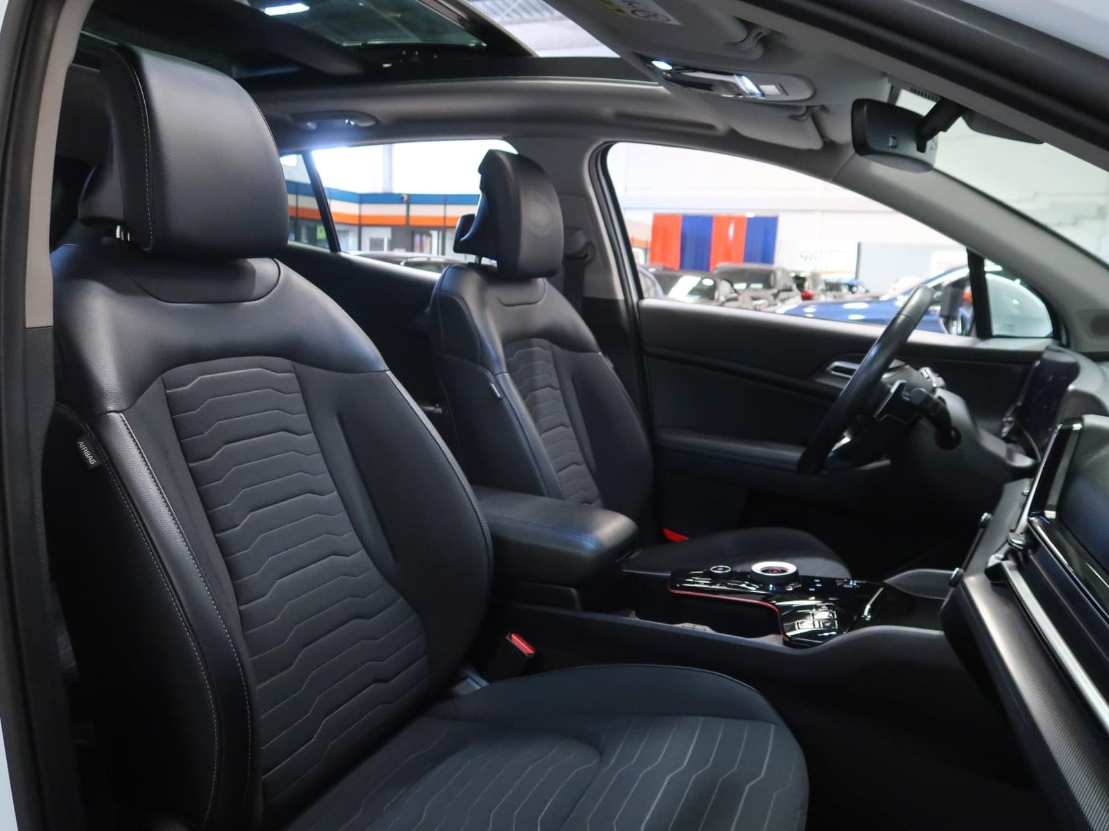 KIA SPORTAGE TECH PACK 1.6TGDI HEV 230CV 26