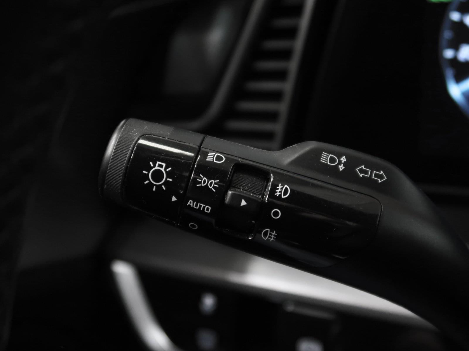 KIA SPORTAGE TECH PACK 1.6TGDI HEV 230CV 32