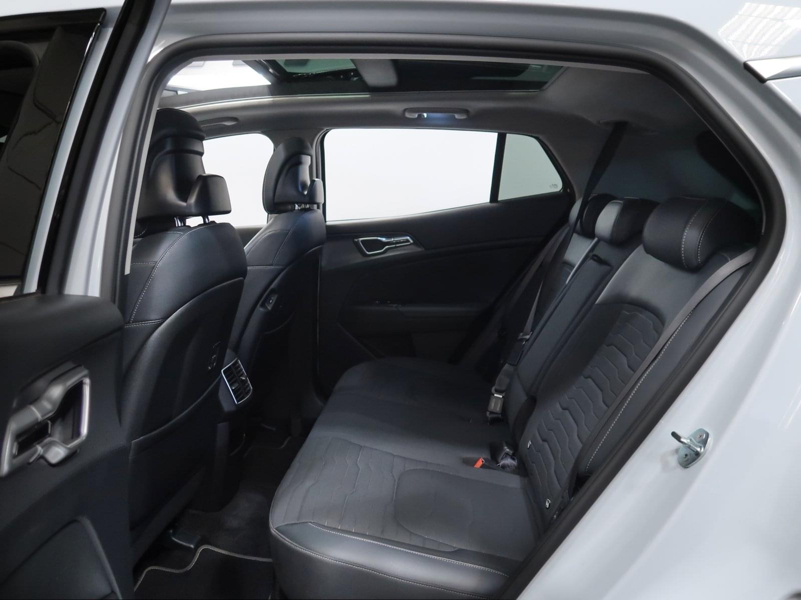 KIA SPORTAGE TECH PACK 1.6TGDI HEV 230CV 22